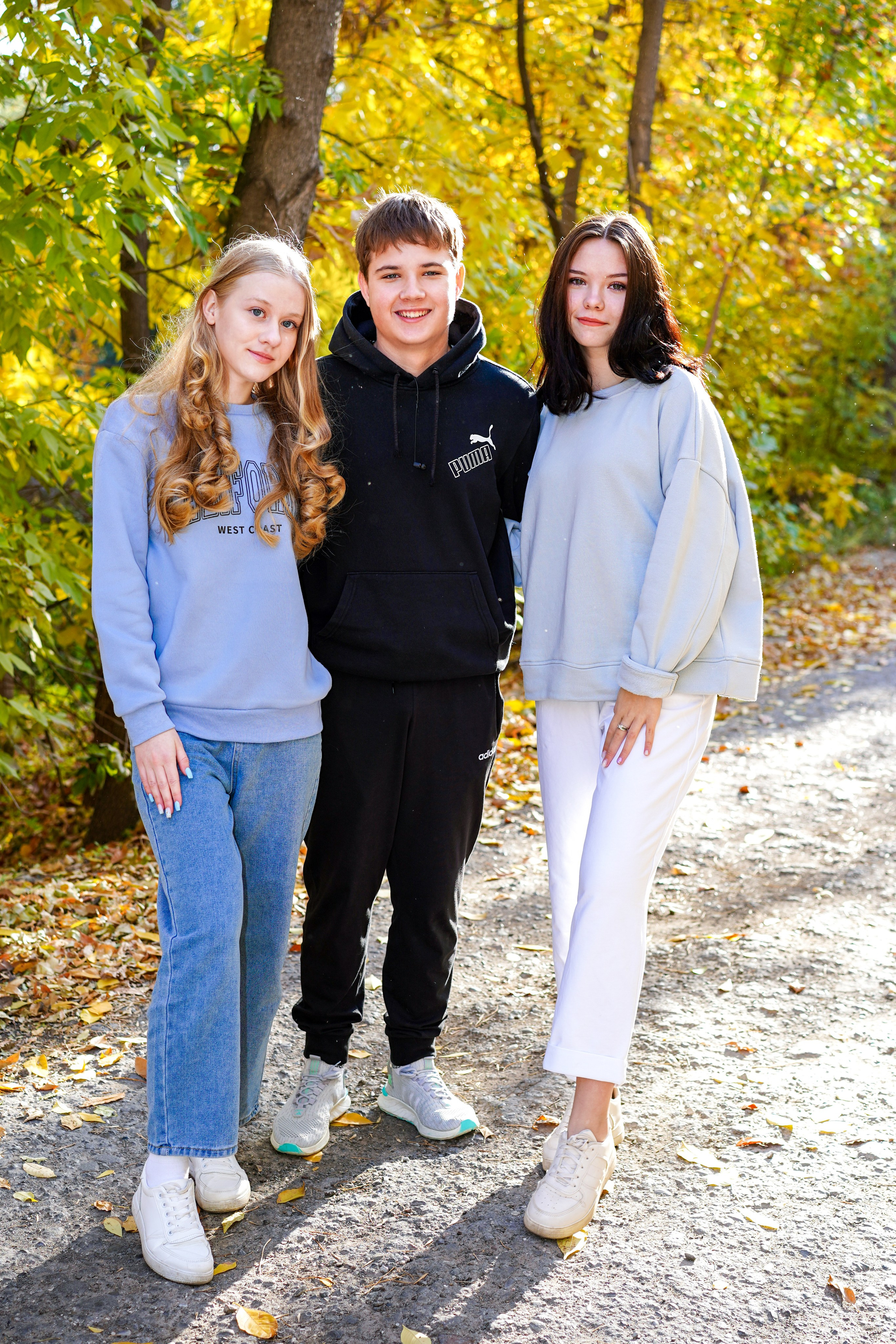 9 — 11 классы. Фотографы в г. Астрахань Сергей и Елена Бовтуновы