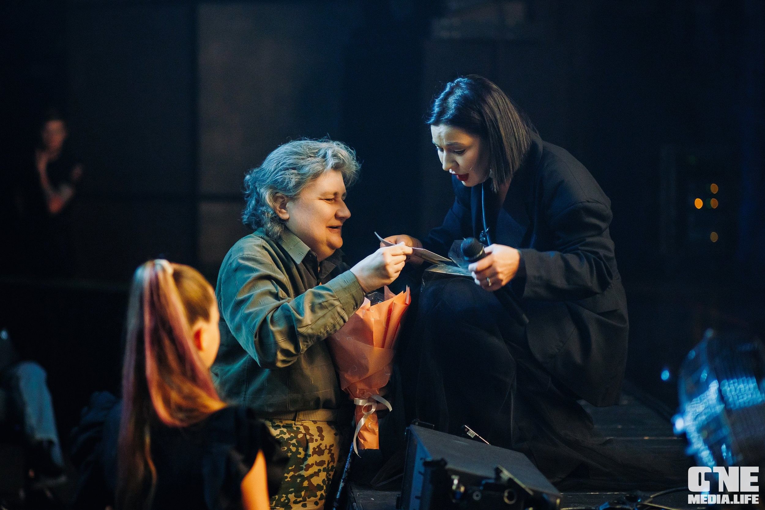 Фоторепортаж с концерта Ёлки. One Media Life: фоторепортажи, фотоотчеты с мероприятий и заведений