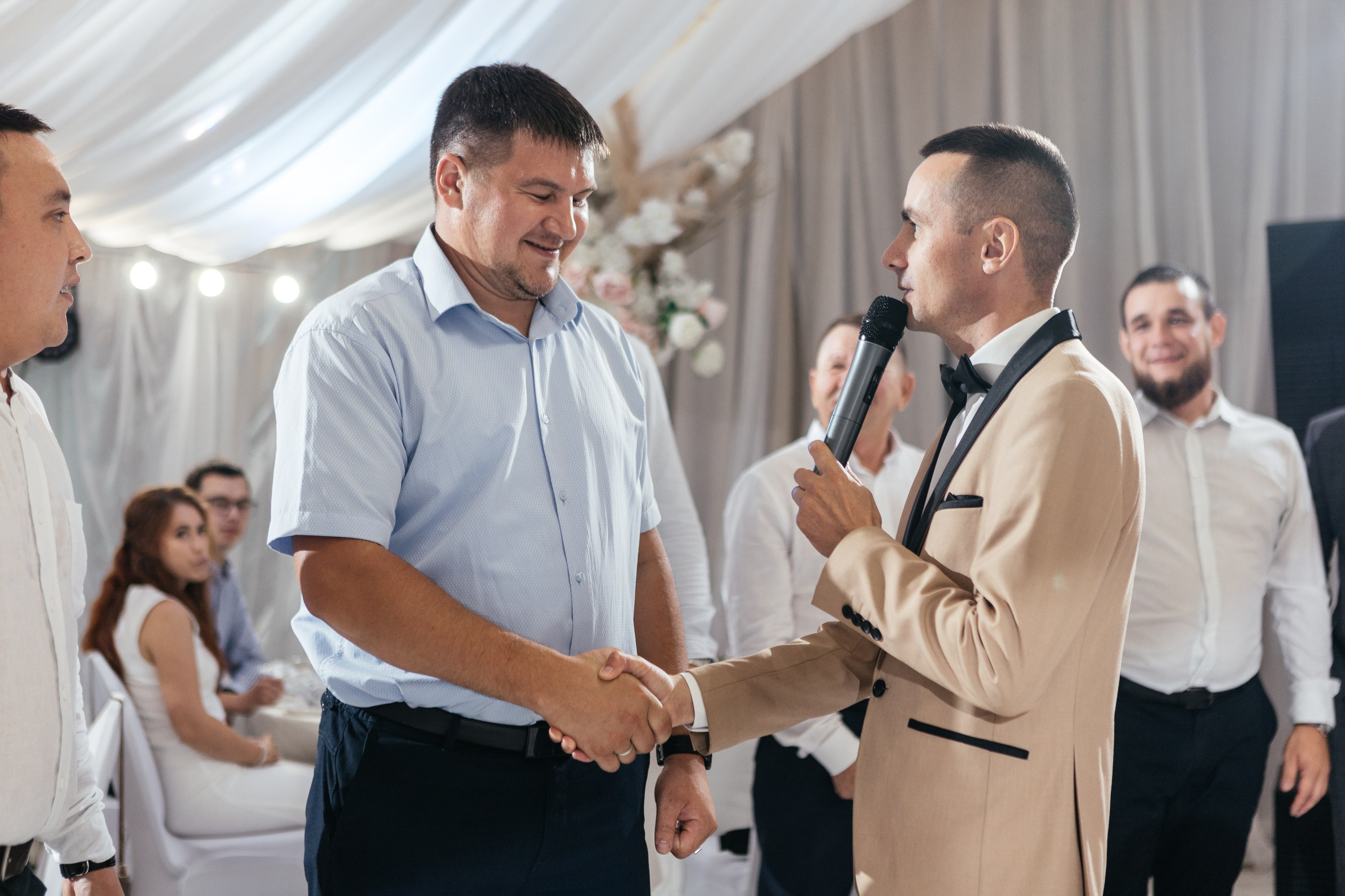 Свадебный фотограф Уфа — Руслан ГабдлисламовЖивые эмоции, красивые кадры, воспоминания на всю жизнь.Работаю по всей Республике Башкортоста. Свадебный фотограф Уфа Руслан Габдлисламов