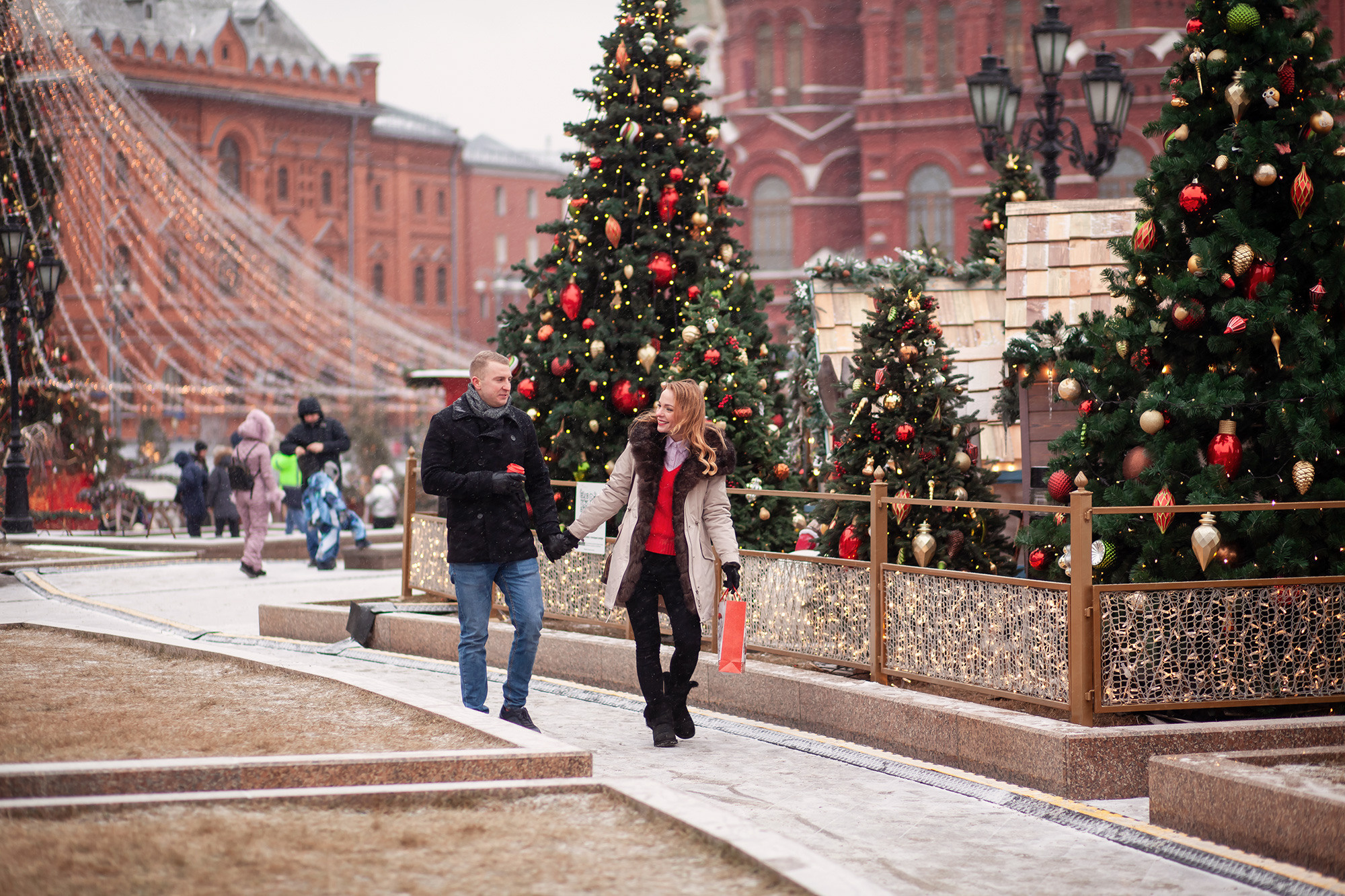 novogodnyaya-fotosessiya-na-ulice-11