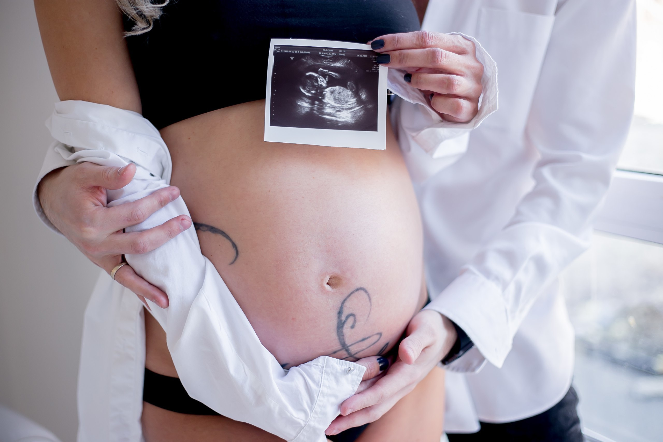 Инна и Денис. В ожидании. Свадебный и семейный профессиональный фотограф в Ростове-на-Дону , Кри