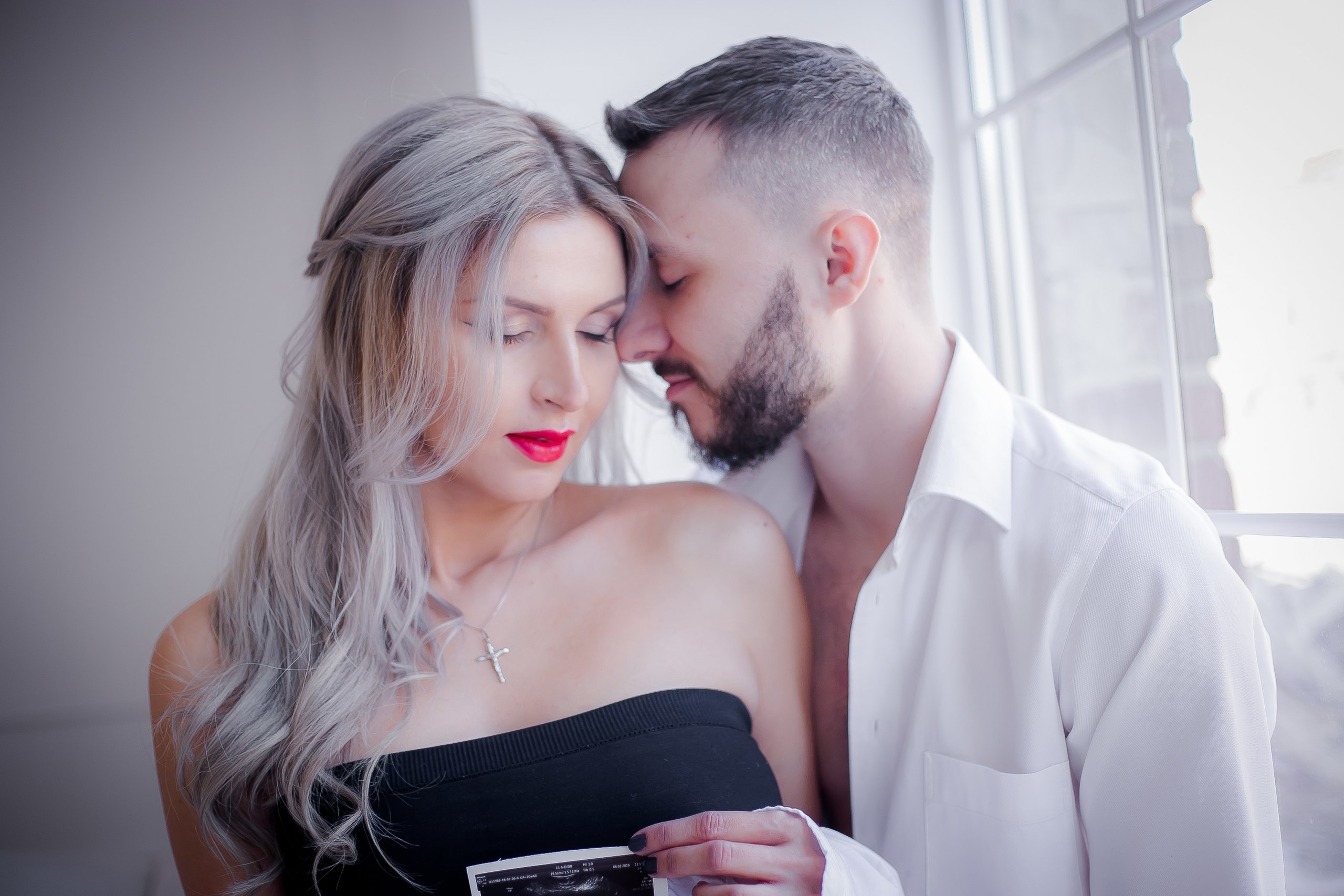 Инна и Денис. В ожидании. Свадебный и семейный профессиональный фотограф в Ростове-на-Дону , Кри