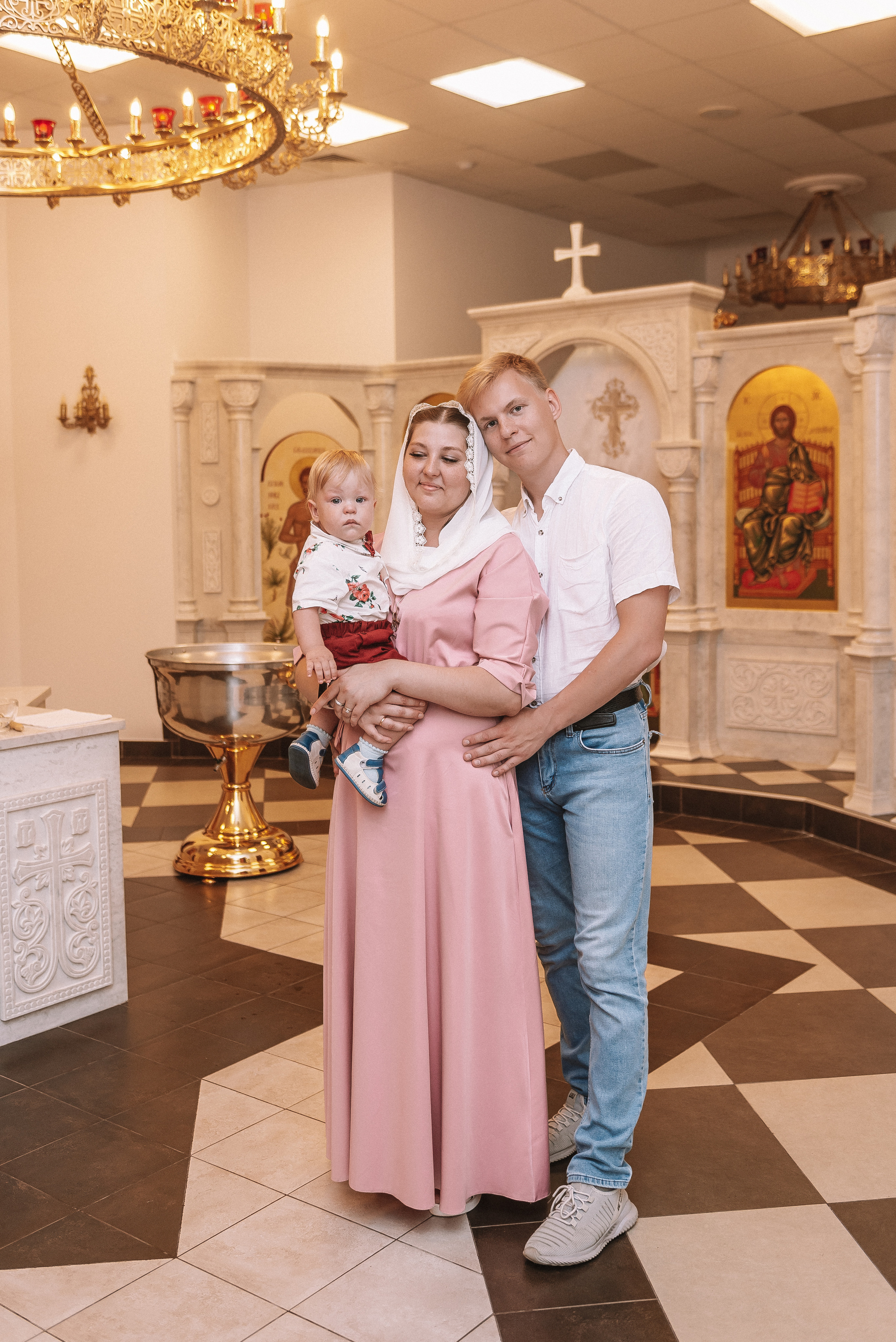 Крещение Алисы. Свадебный и семейный фотограф в Волгограде Олеся Лисицкая