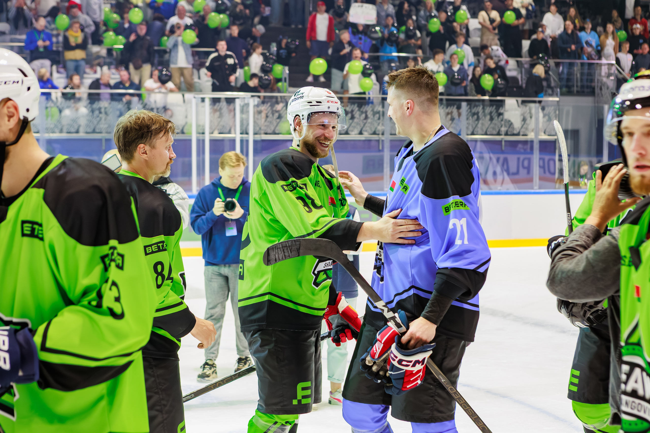 Благотворительный хоккейный матч BETERA. Репортажный фотограф Минск ❘ Костецкий Илья ❘ Беларусь