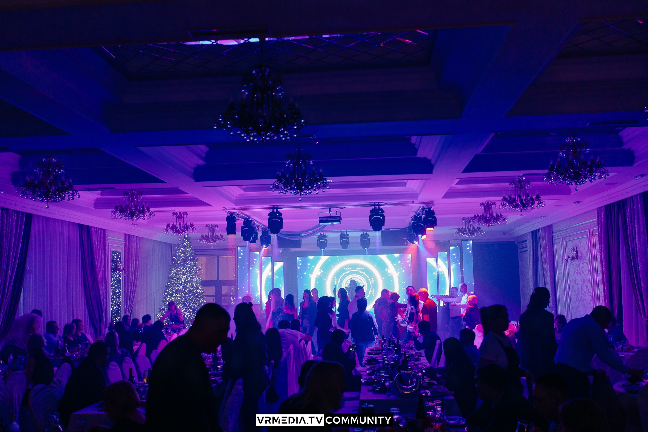 Мюзикл «12 Месяцев» в ресторане «Лазурный берег»