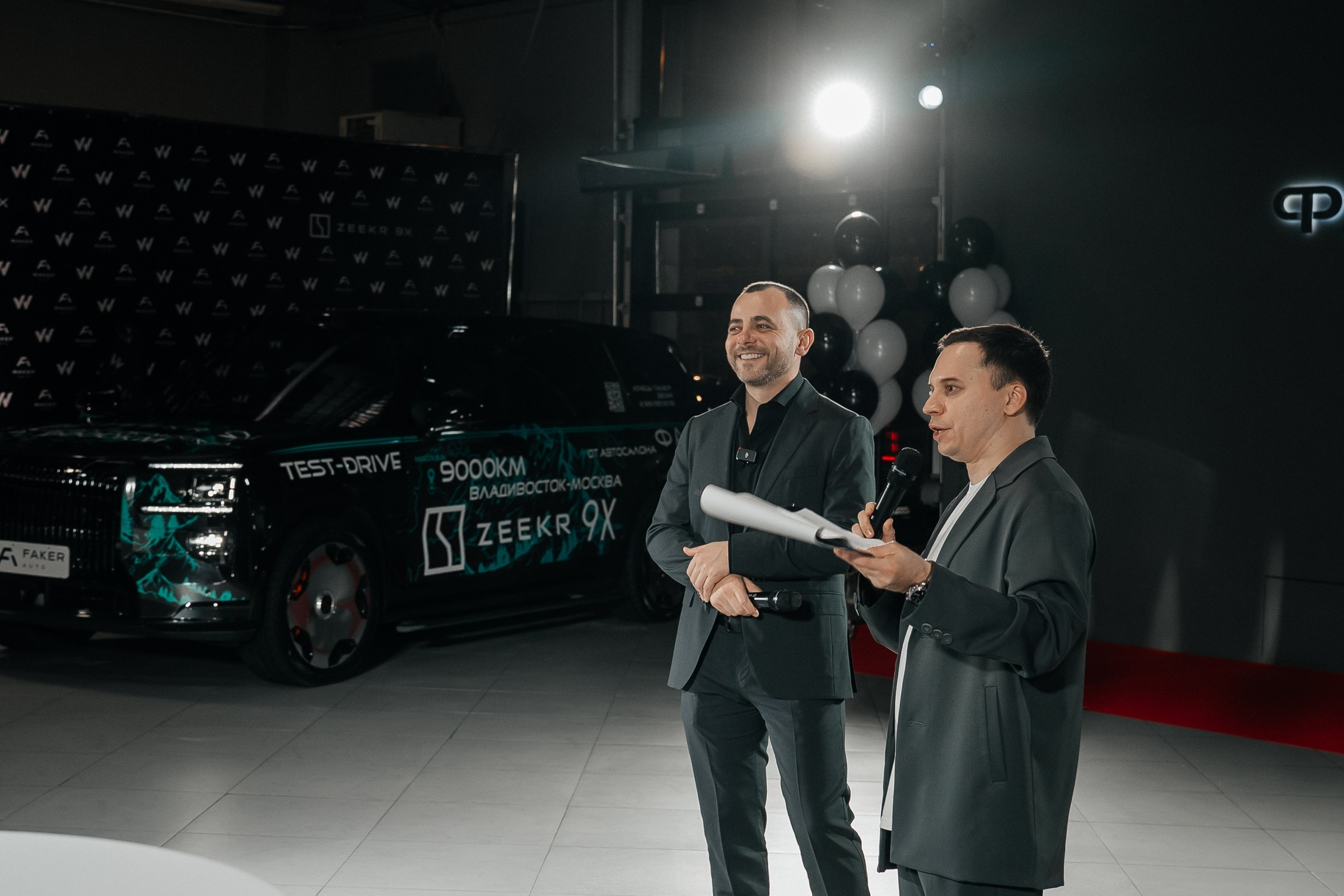 ПРЕЗЕНТАЦИЯ АВТО В FAKER AUTO GROUP. Семейный и репортажный фотограф в Москве Оксана Шилова