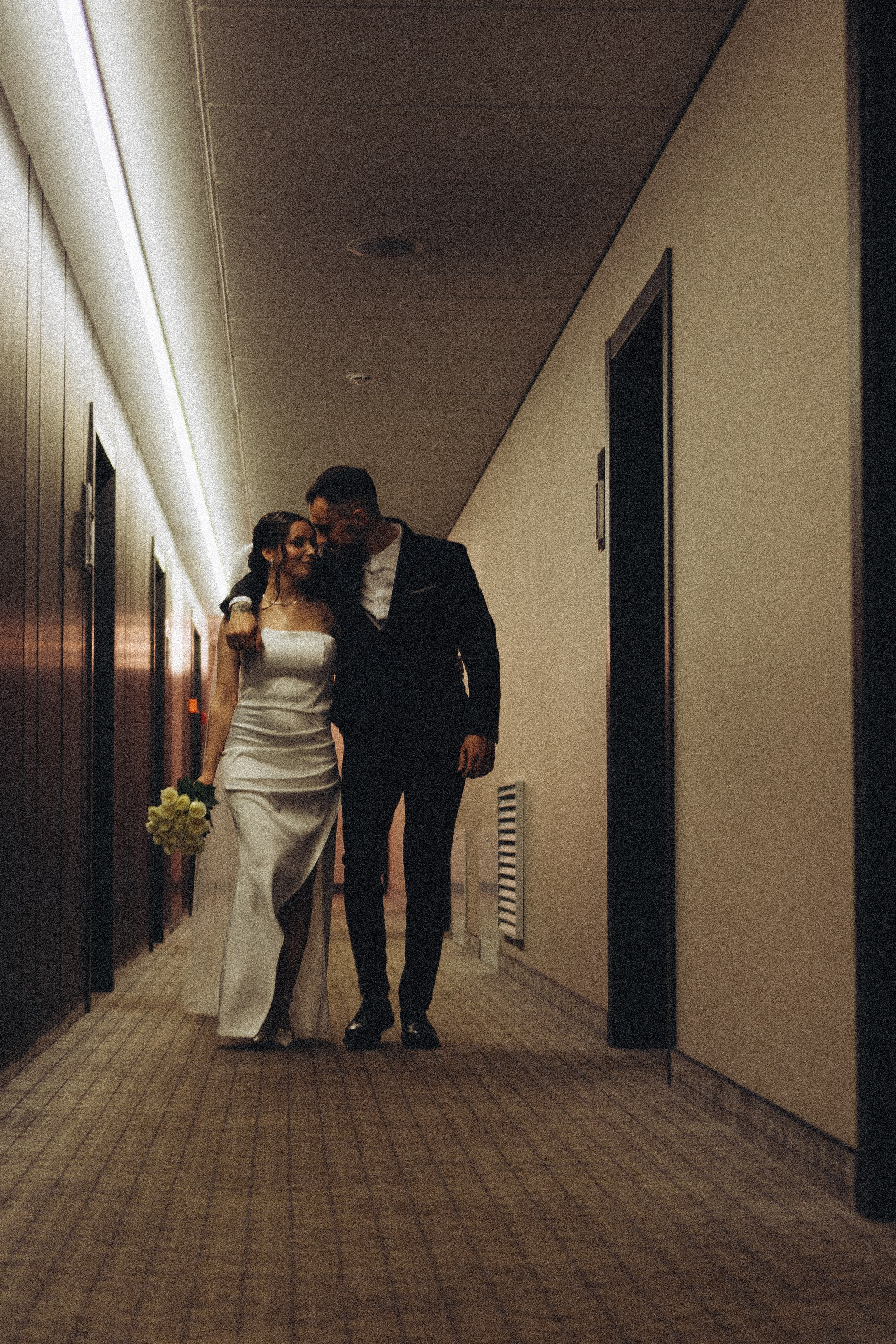 СВАДЕБНАЯ СЬЕМКА СБОРОВ ЖЕНИХА И НЕВЕСТЫ В ОТЕЛЕ И ТАКЖЕ ФОТОСЕССИИЯ В ОТЕЛЕЕ МЕГАПОЛИС БРЯНСК. Профессиональный фотограф, Санкт-Петербург — Виктория Богомолова