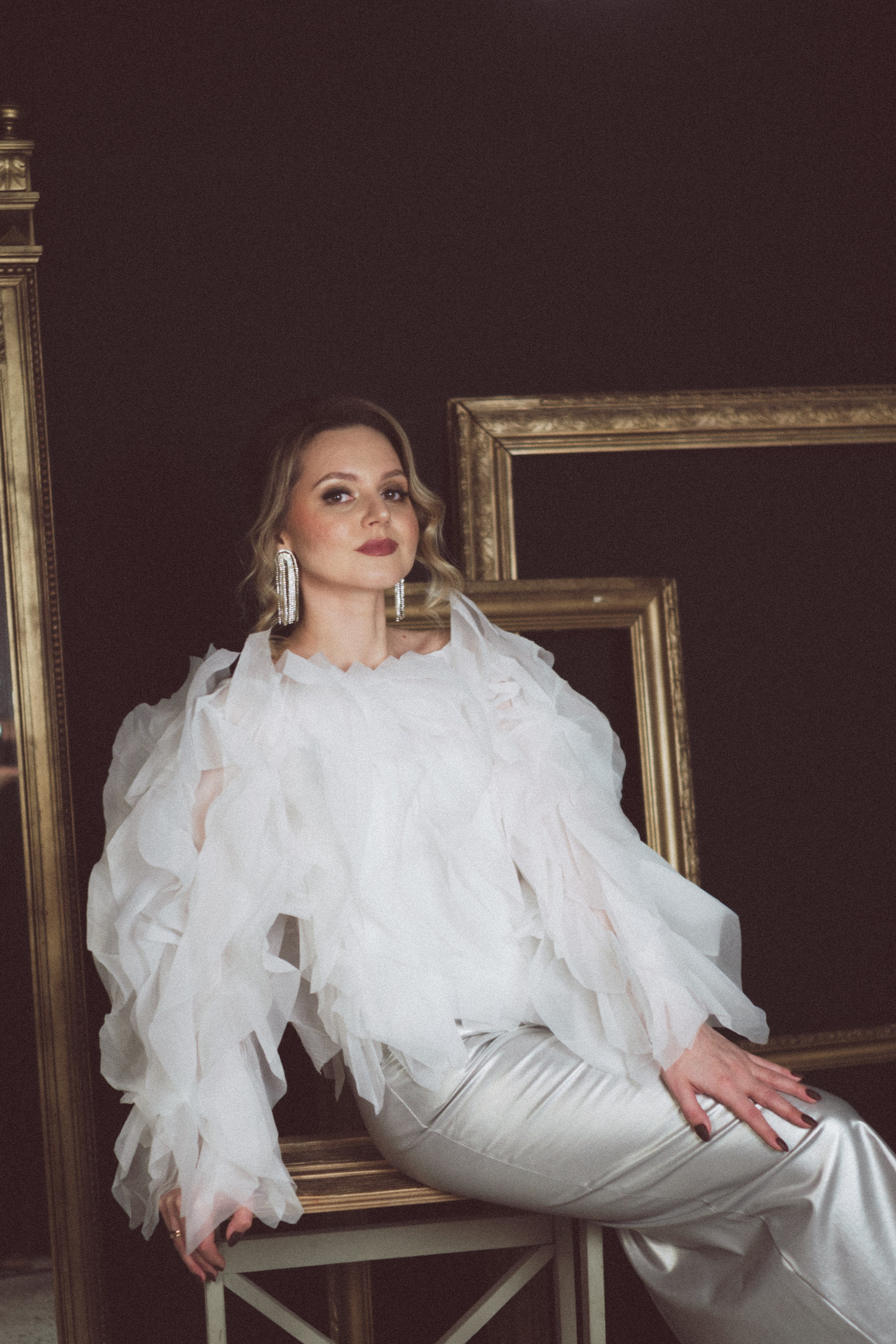 НОВОГОДНЯЯ ФОТОСЕСИИЯ В СТУДИИ ДЛЯ ДЕВУШКИ И ПРОГУЛКА ПО ЧЕРНЫШЕВСКОЙ. Профессиональный фотограф, Санкт-Петербург — Виктория Богомолова