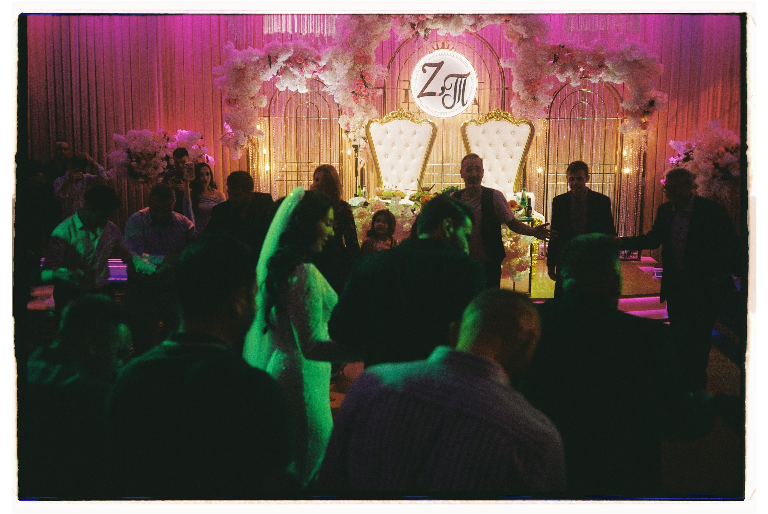 Зульфикар & Татьяна. Сестры Карабаза. Фотографы и ретушеры в Москве и Санкт-Петербурге