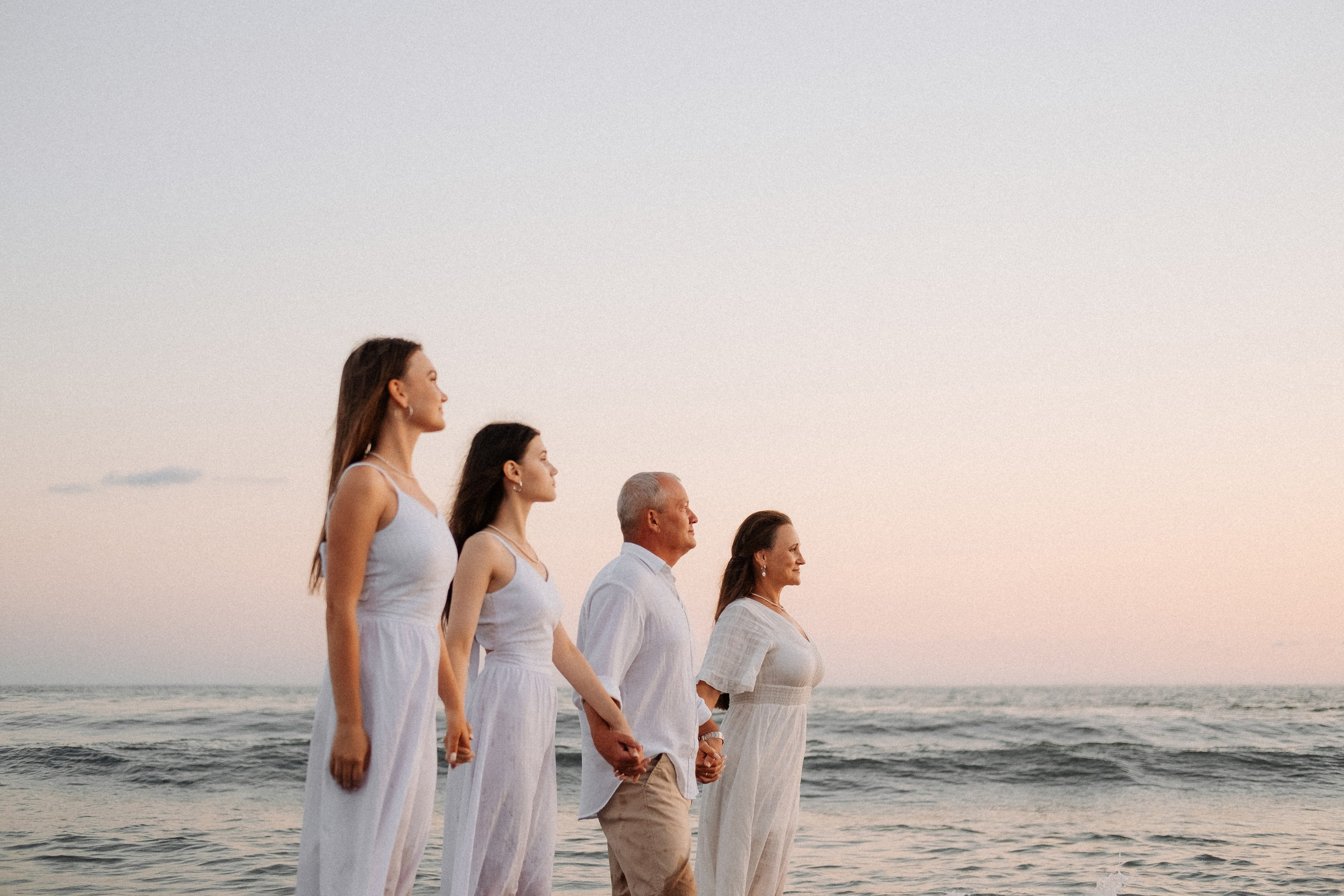 Семейные фотосессии в Сочи, Сириус и на Красной поляне. Семейный, свадебный фотограф Сочи, Адлер, Красная поляна