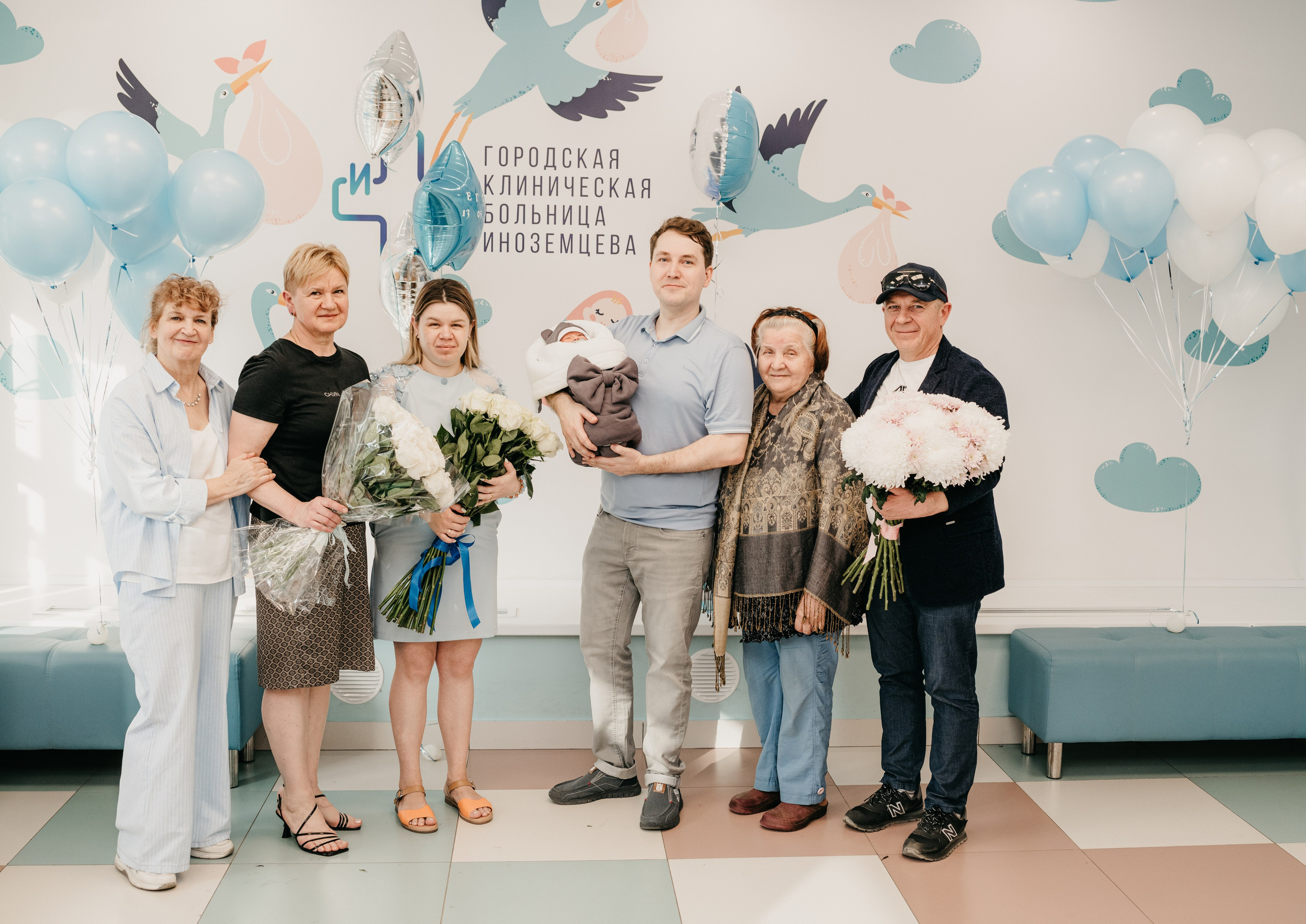 Выписка Егора. Фотограф на выписку из роддома в Москве и МО