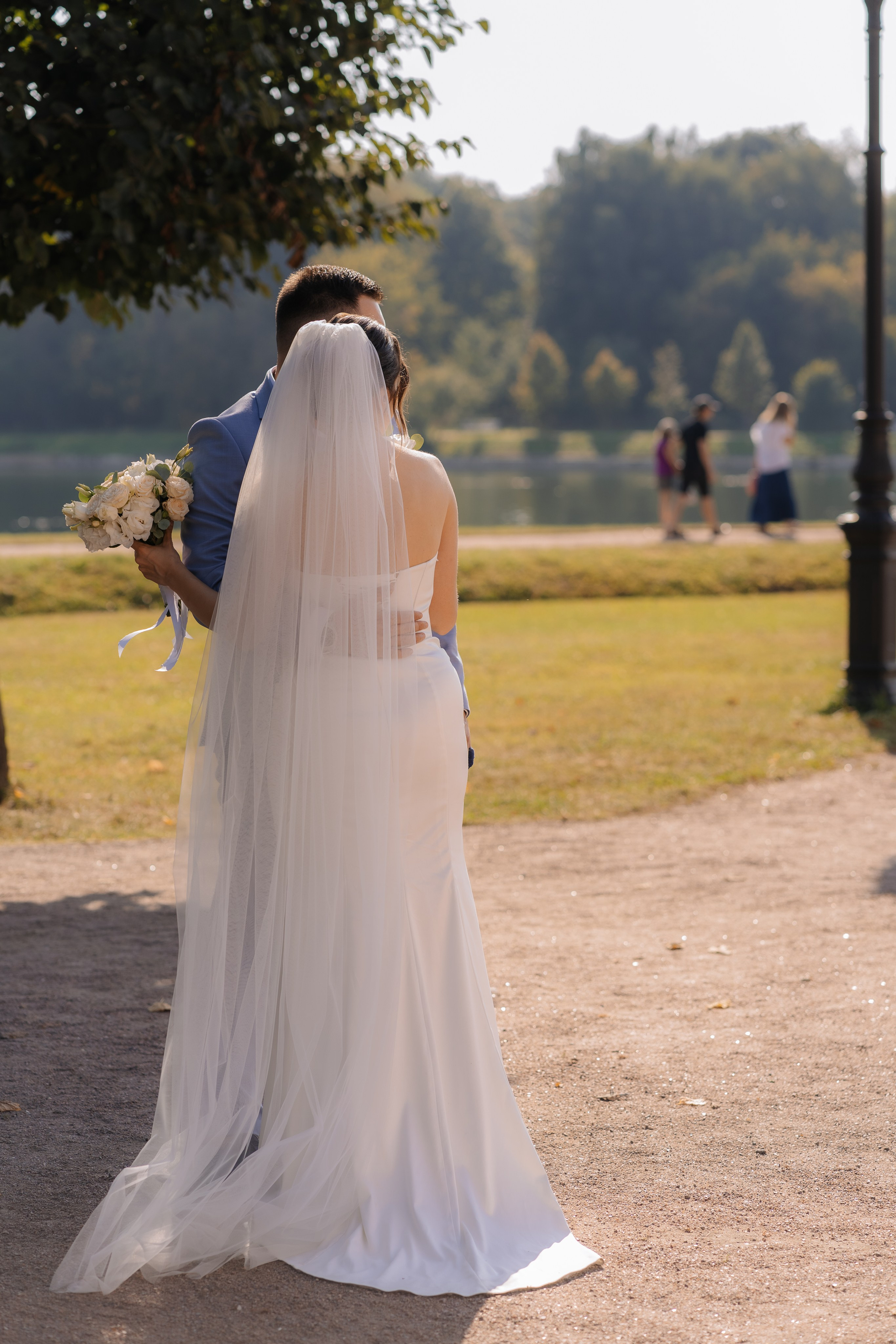 Свадебная фотосессия в Москве, парк Кусково. Свадебный фотограф в Москве Анна Полушина