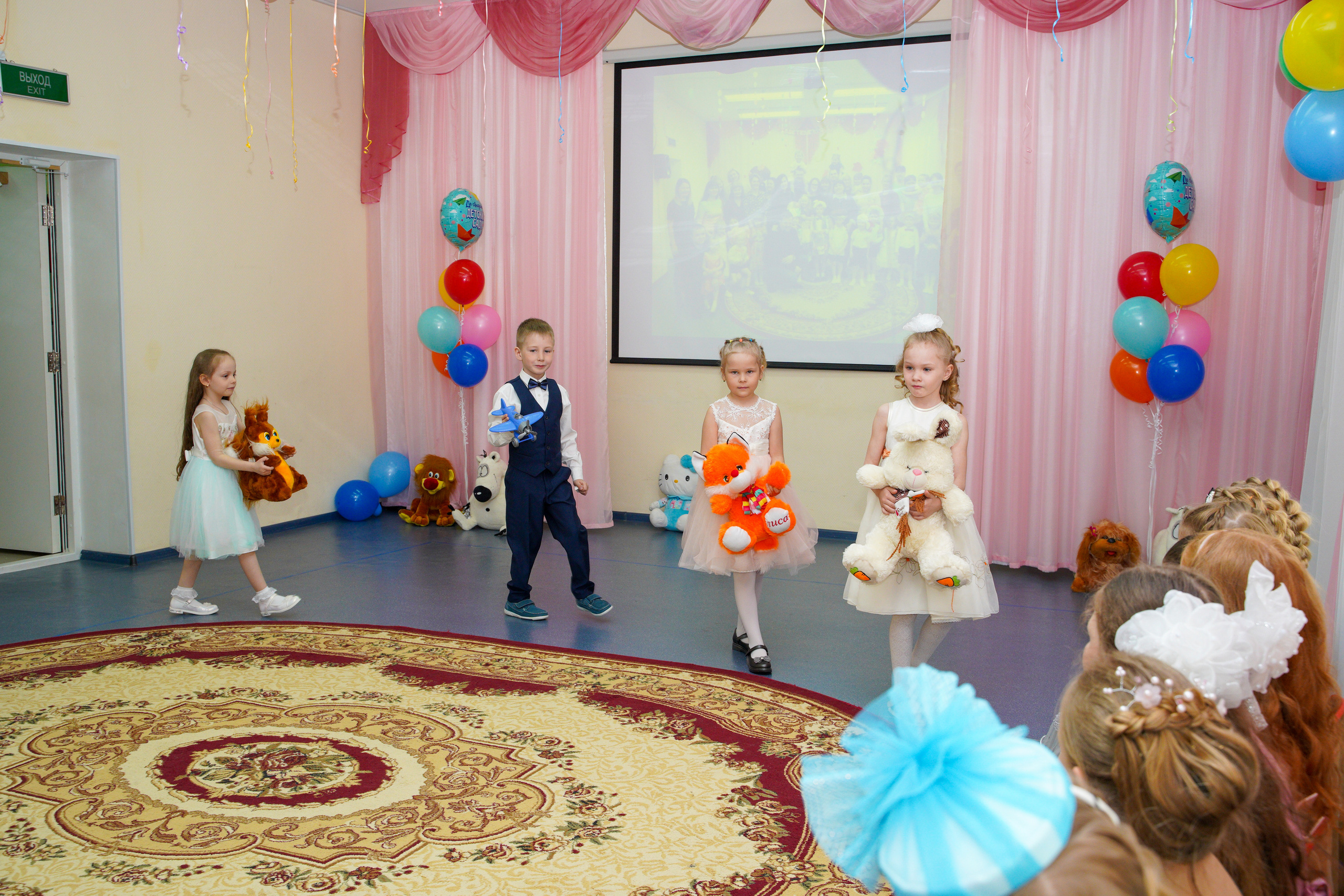 Выпускной в детском саду Екатеринбург. Выпускные альбомы в Екатеринбурге, от Анастасии Саловой