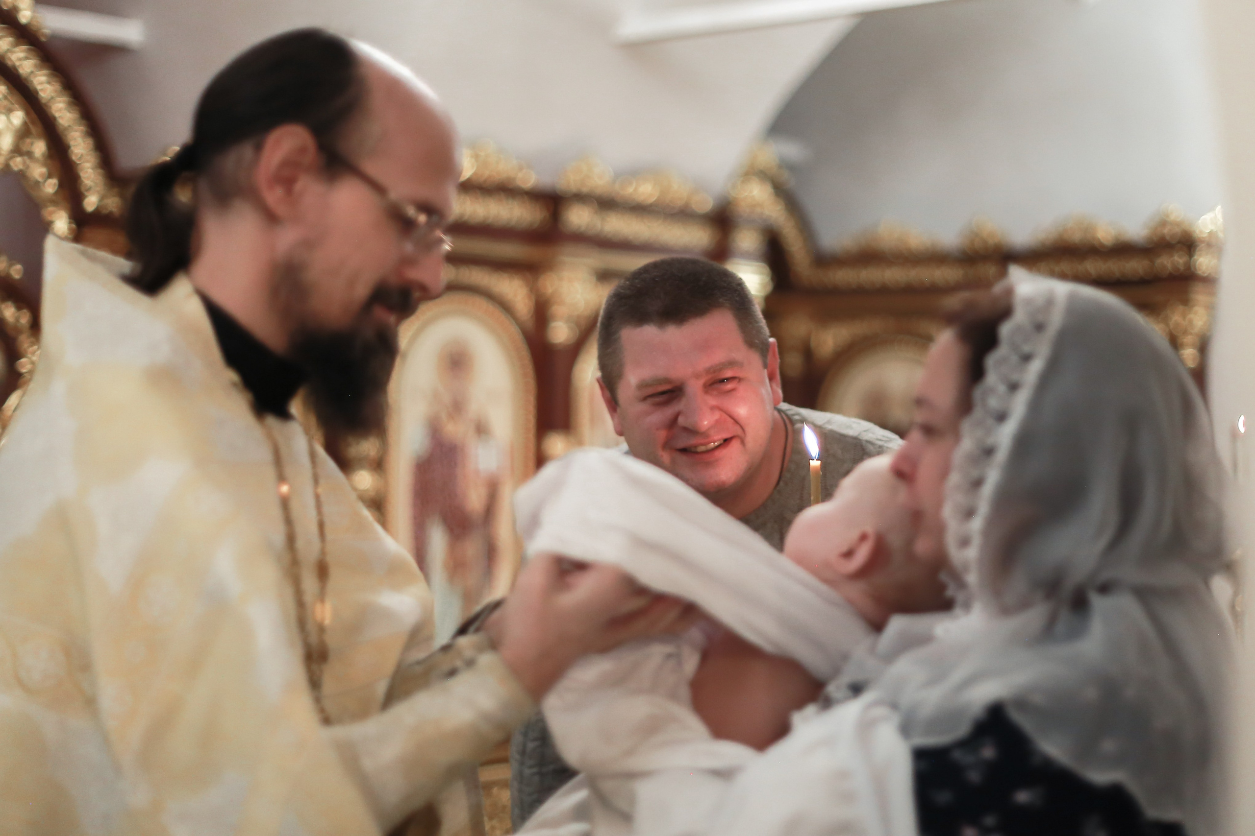 Крещение Машеньки. Храм Живоначальной Троицы в Останкино. Антонина Морозова, профессиональный семейный фотограф видеограф