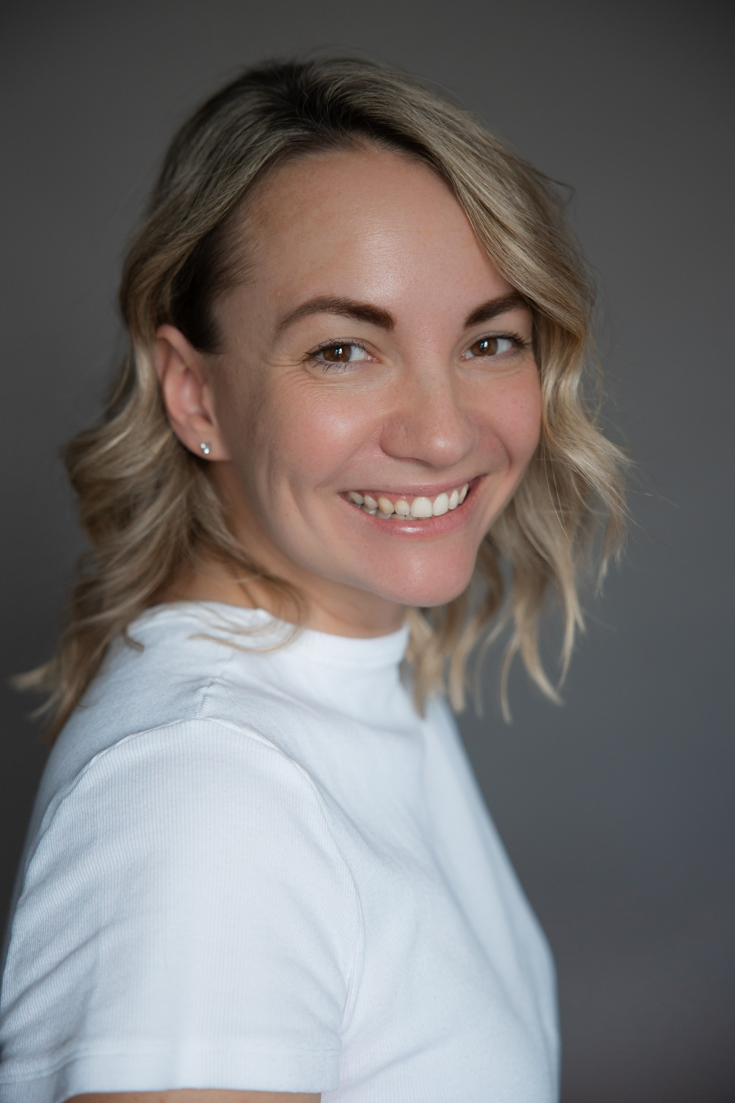 МАША. Я фотограф из Москвы к Вашим услугам