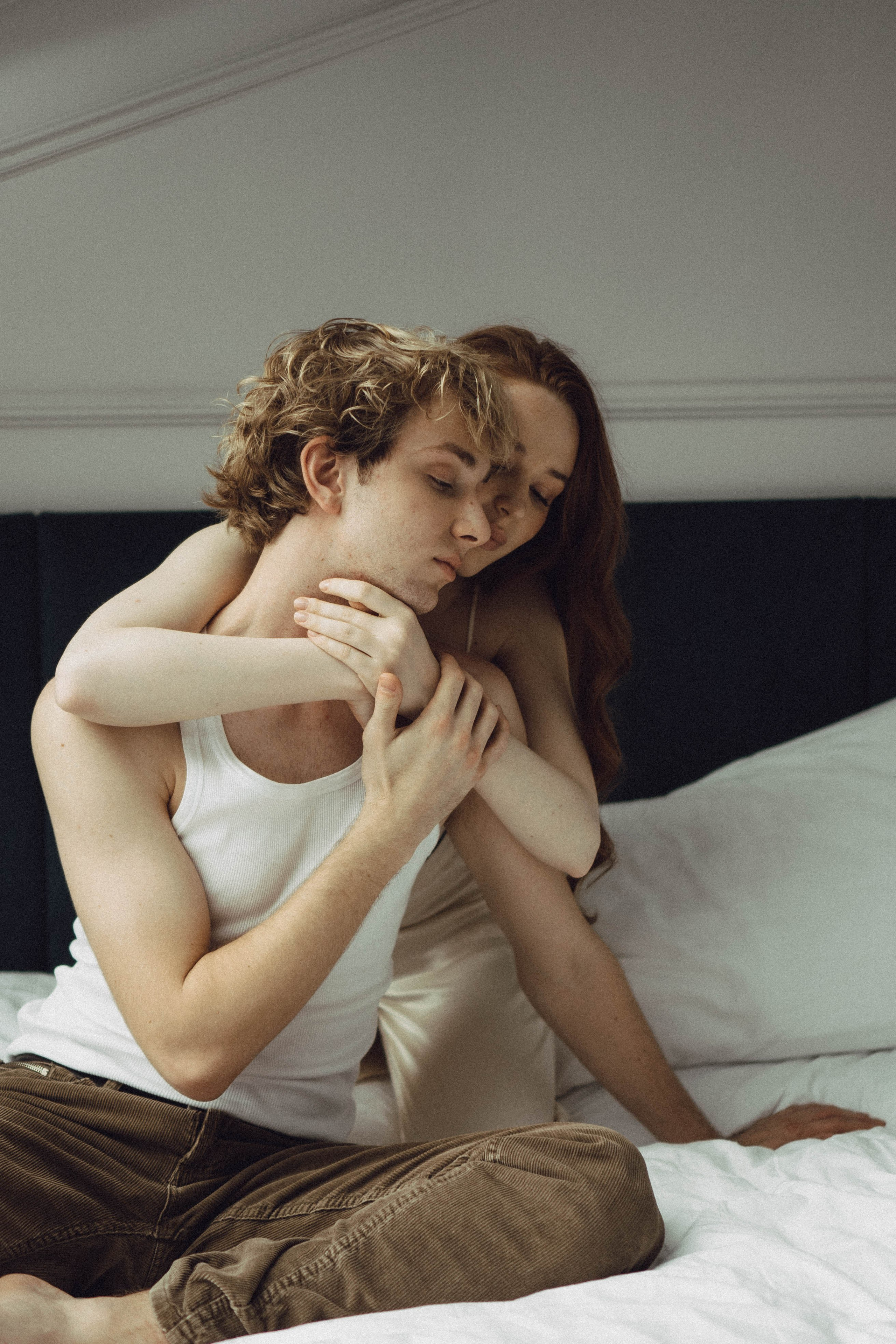 СВАДЕБНАЯ СЬЕМКА В ОТЕЛЕ. СБОРЫ ЖЕНИХА И НЕВЕСТЫ И ТАКЖЕ ТОР И ПОДГОТОВКА К ПРОГУЛКЕ. Профессиональный фотограф, Санкт-Петербург — Виктория Богомолова