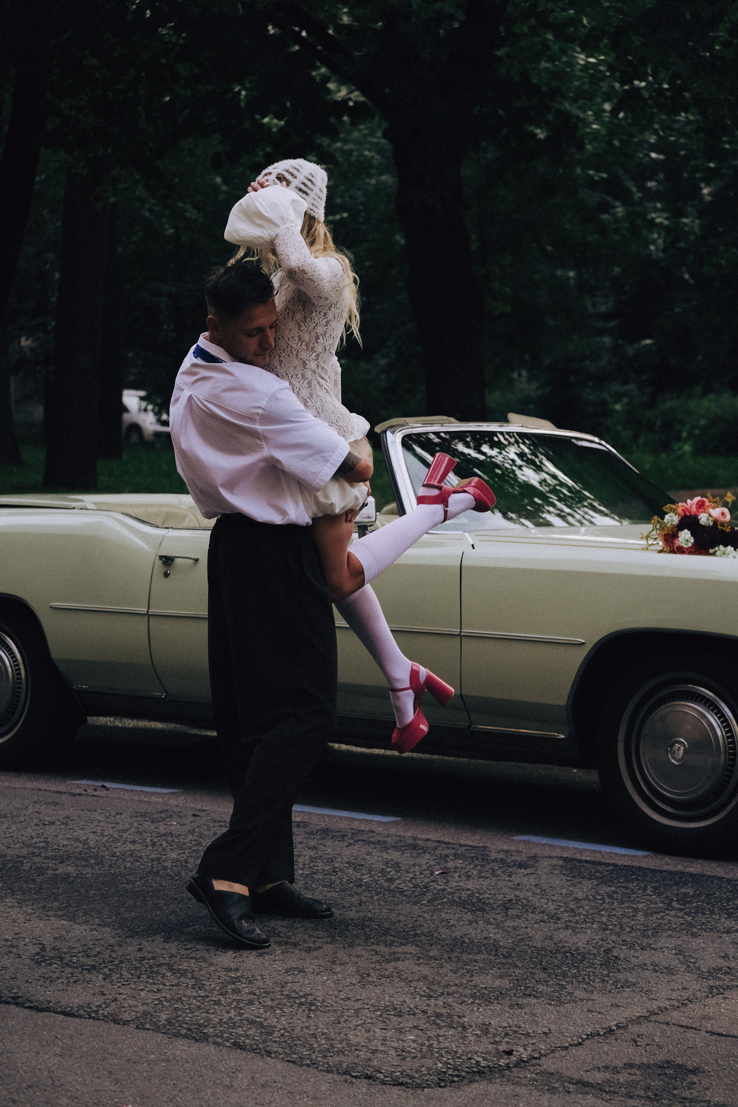 СВАДЕБНАЯ СЬЕМКА С КАБРИОЛЕТОМ В САНТК-ПЕТЕРБУРГЕ НА ПЕТРОГРАДКЕ В ОТЕЛЕ ПАНОРАМИКА. Профессиональный фотограф, Санкт-Петербург — Виктория Богомолова