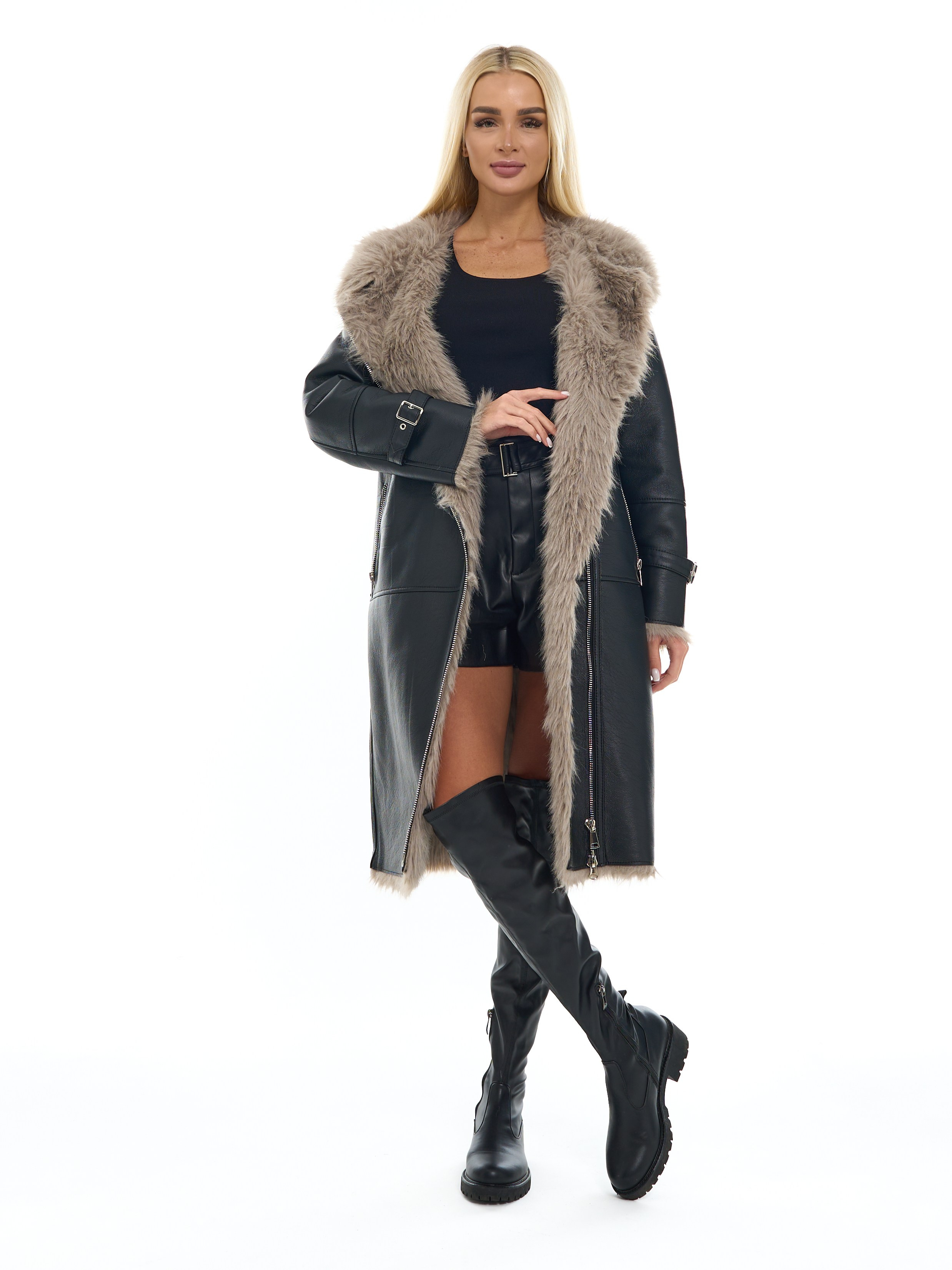 Фотомодель для маркетплейсов Анастасия. Фотосъёмка для марктеплейсов Studio 11.11