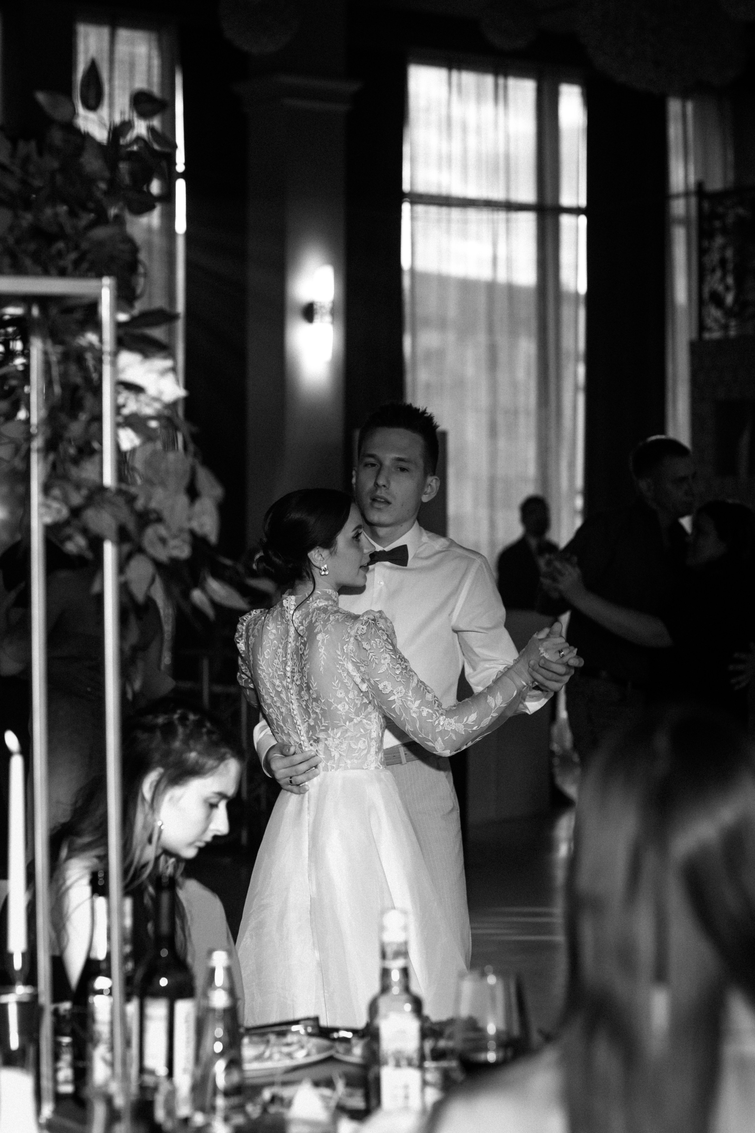 Банкет (Ксения & Никита). Свадебные фотографы в г. Сургут Маркова Наталья и Замахина Елена