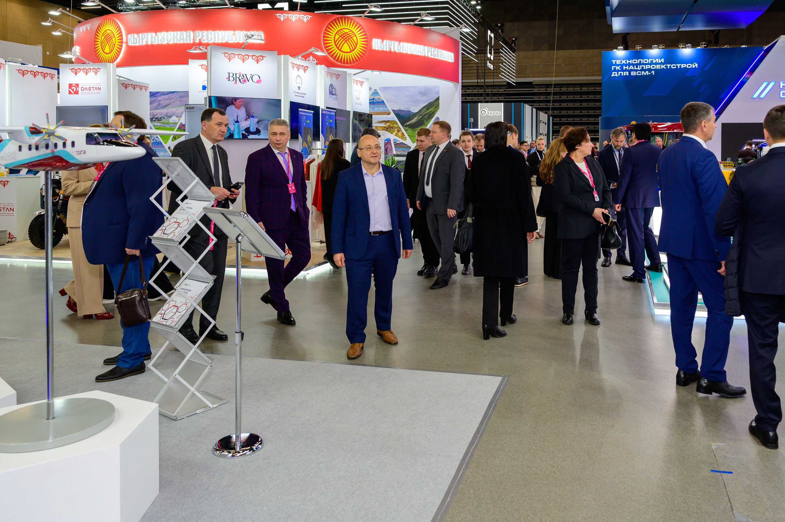 BigindustrialweekBelarus. Фотоуслуги, услуги фотографа, фотографирование важных событий