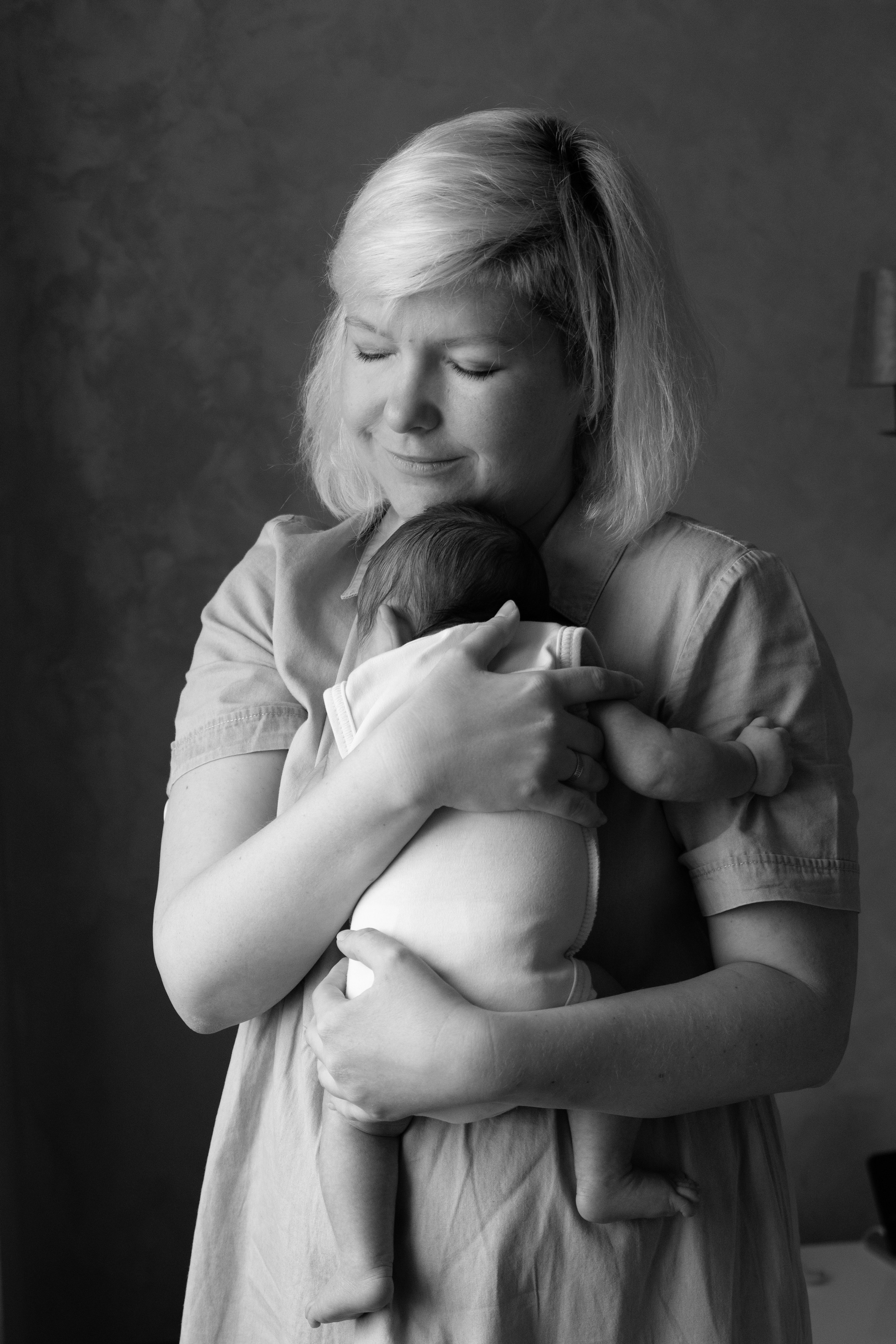 Домашняя фотосессия с новорожденным. Фотограф видеограф Ольга Василевская