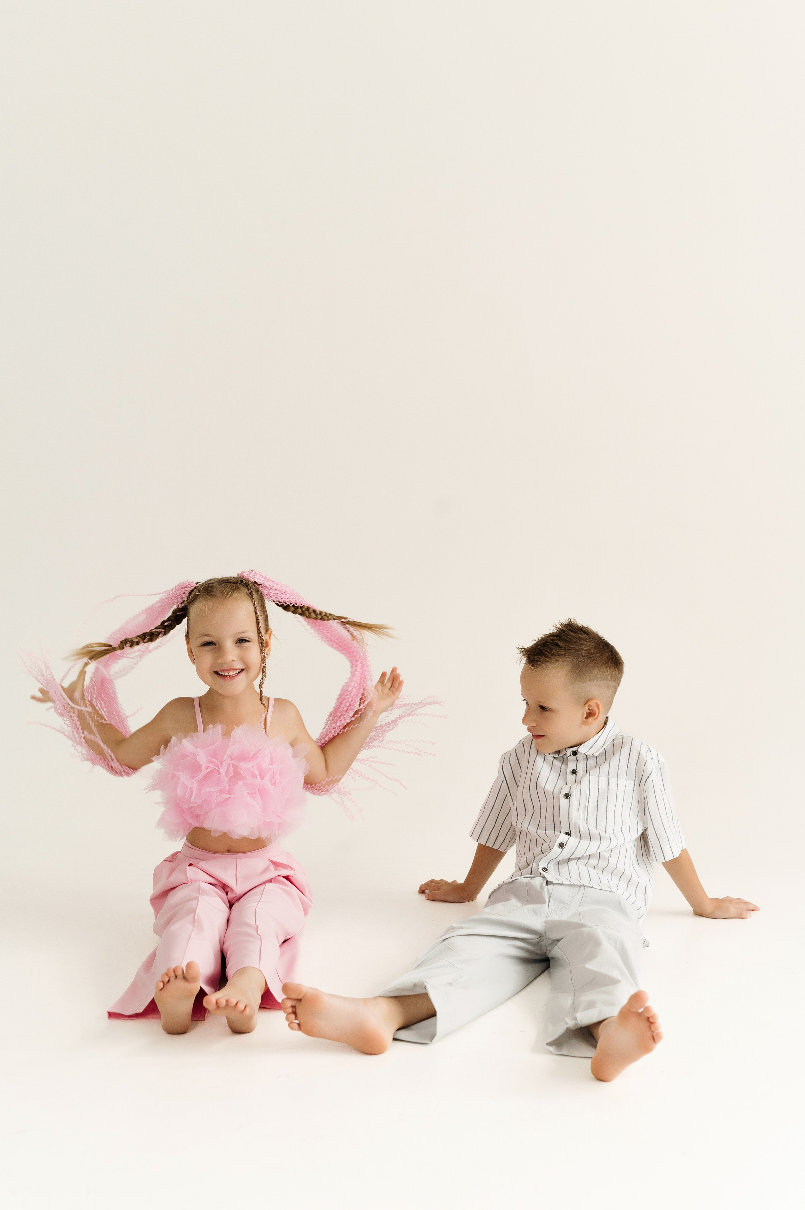 Вика, Слава, Середа и Юля. Фотограф в Краснодаре Скубицкая Альбина