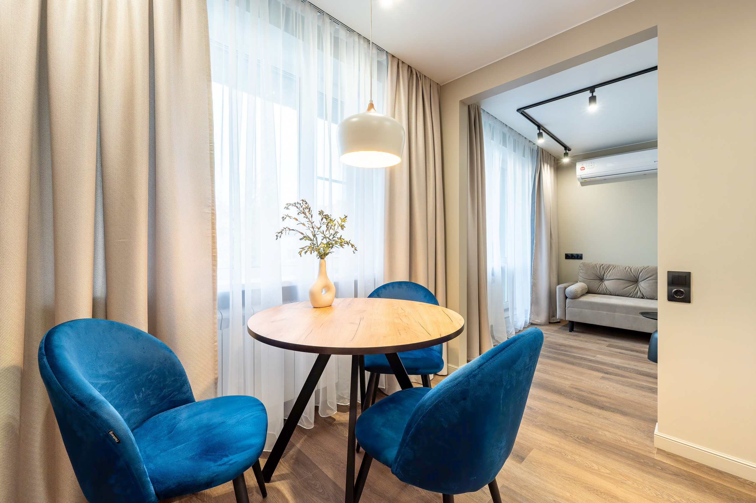 Квартира под сдачу в аренду. Интерьерный фотограф. Фото- видеосъемка недвижимости Санкт-Петербург