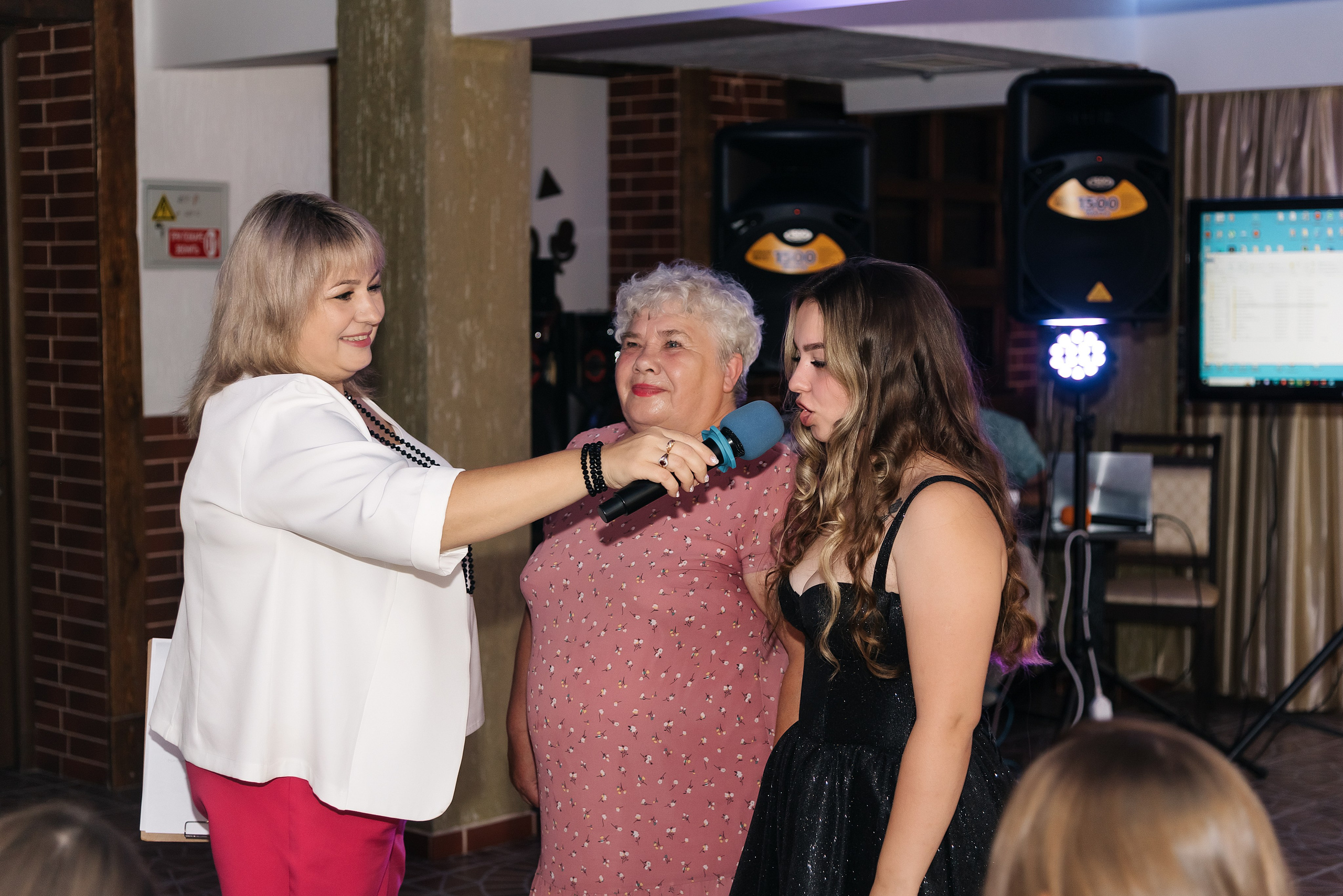 Роман и Карина. Фотограф Волжский Екатерина Егорова