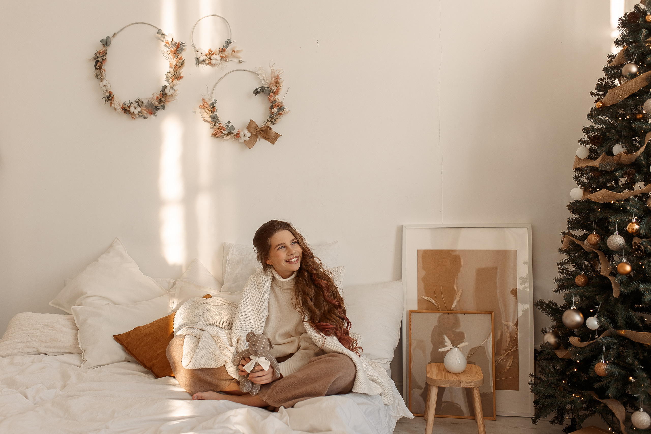 Новогодняя Николь. Контент фотограф в Санкт-Петербурге Елена Кегель