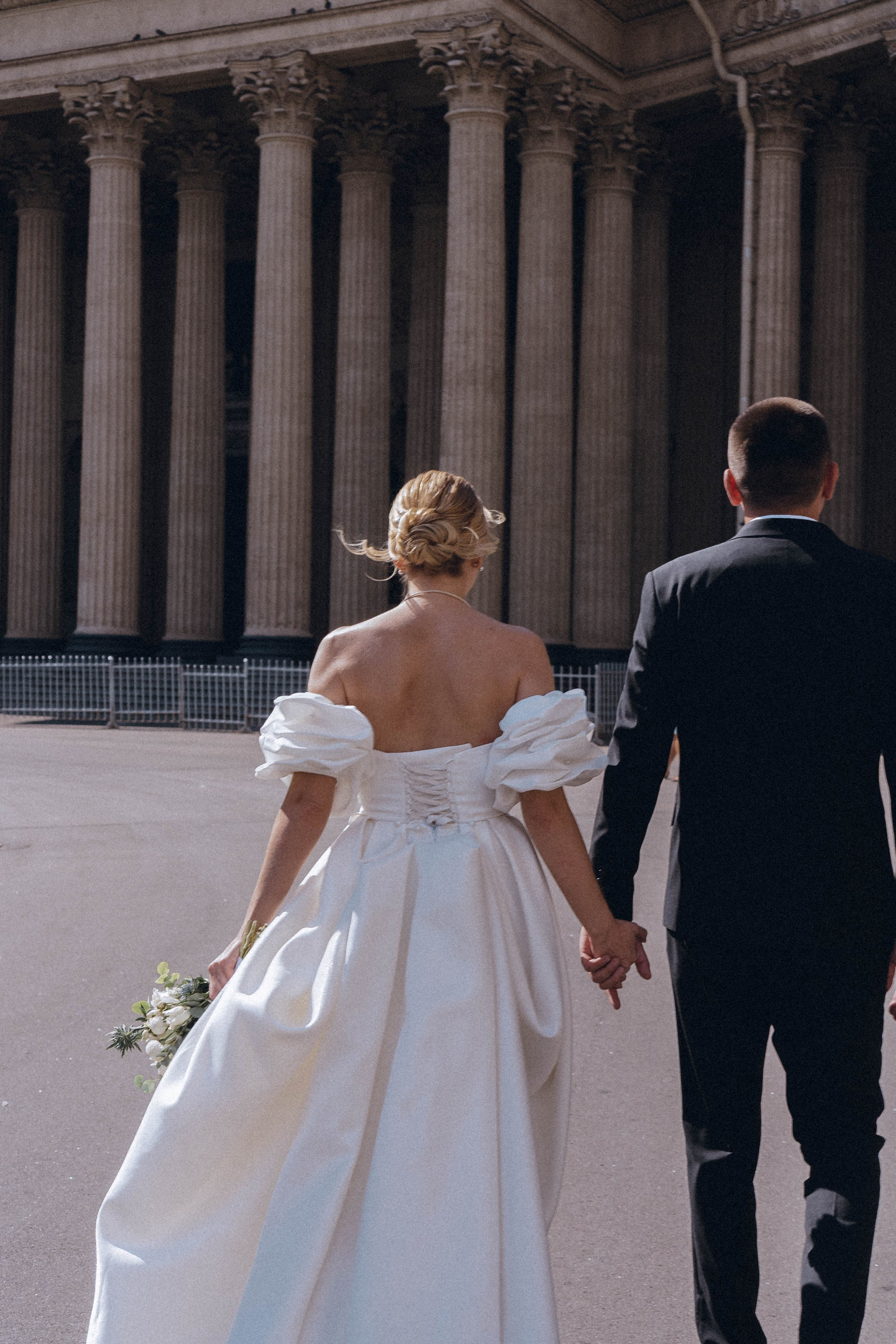 СВАДЕНБНАЯ СЬЕМКА НА КАТЕРЕ ПО КАНАЛАМ САНКТ-ПЕТЕРБУРГА И В АКВАТОРИИ НЕВЫ. Профессиональный фотограф, Санкт-Петербург — Виктория Богомолова