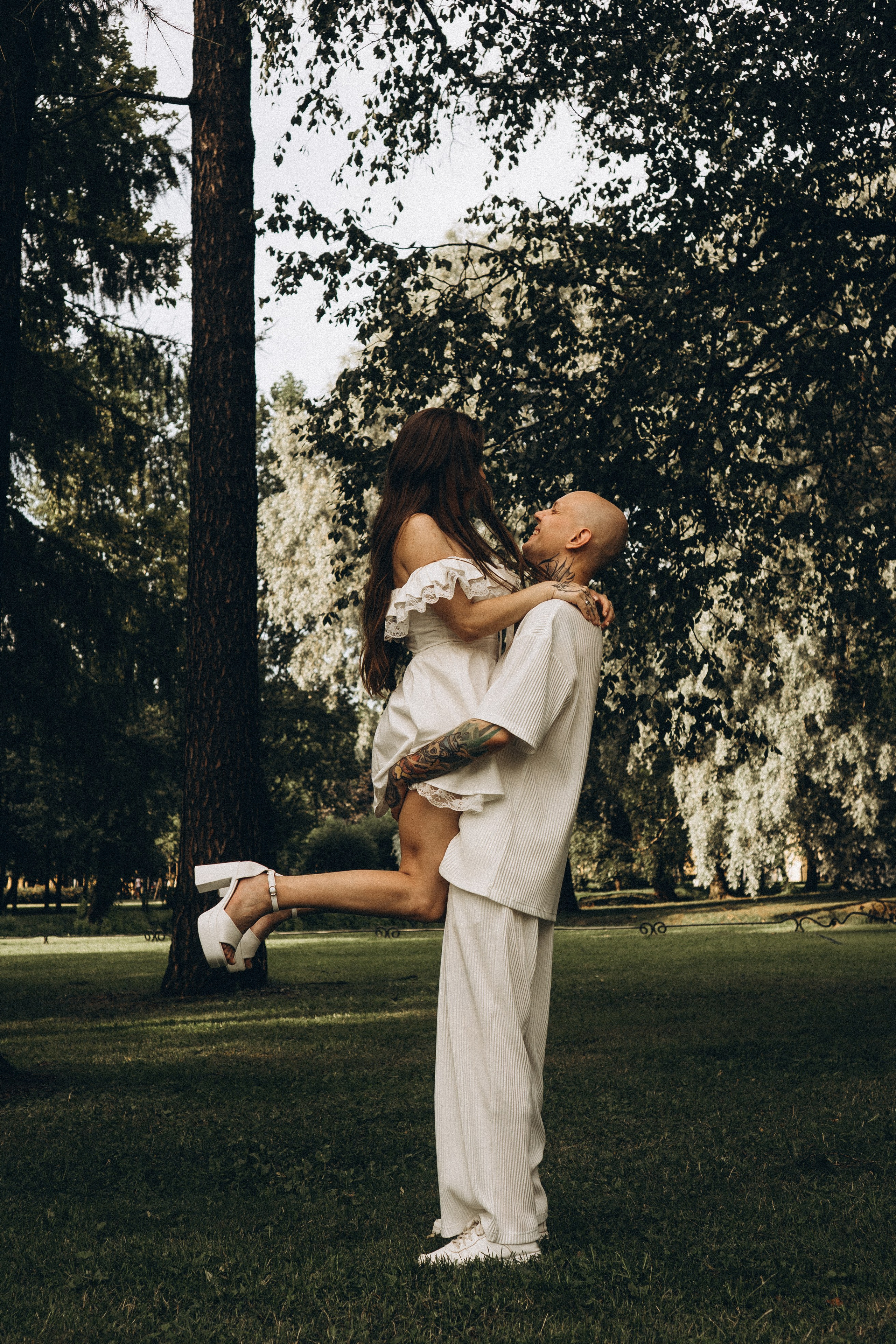 СВАДЕБНАЯ ПРОГУЛКА ПО ТАВРИЧЕСКОМУ САДУ И НЕВСКОЙ РАТУШЕ. Профессиональный фотограф, Санкт-Петербург — Виктория Богомолова