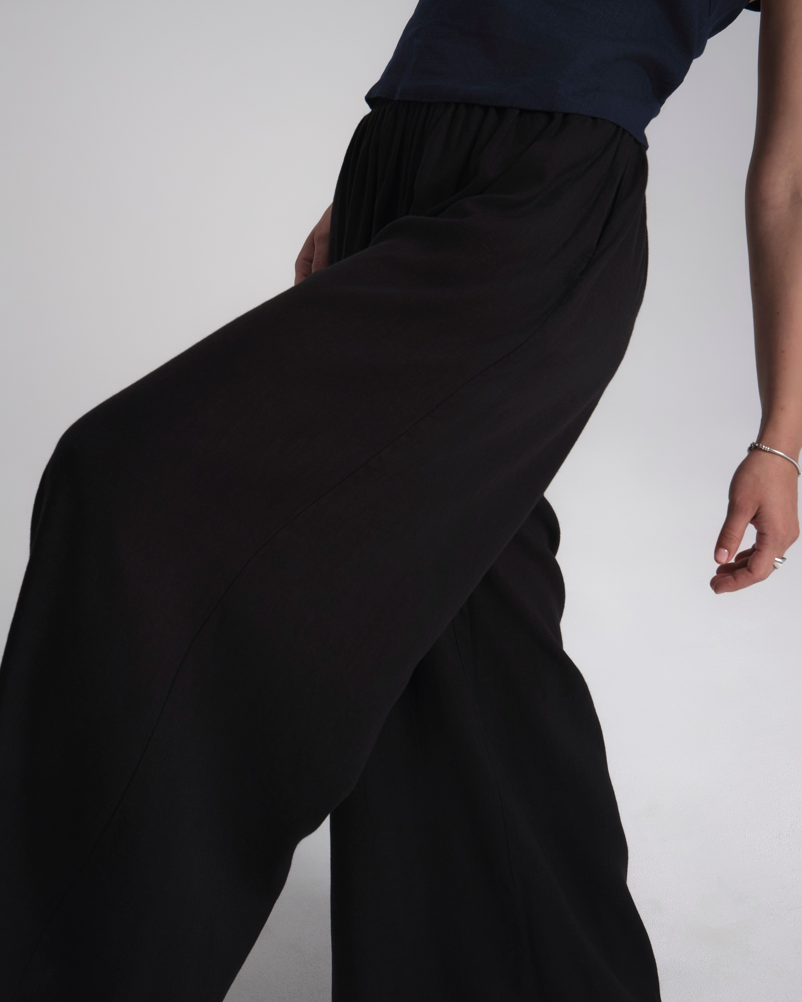 Фото и видео съёмка одежды для маркетплейсов сайтов и каталогов | UCCRASHE. UCCRASHE — предметная фото и видео съёмка в Москве