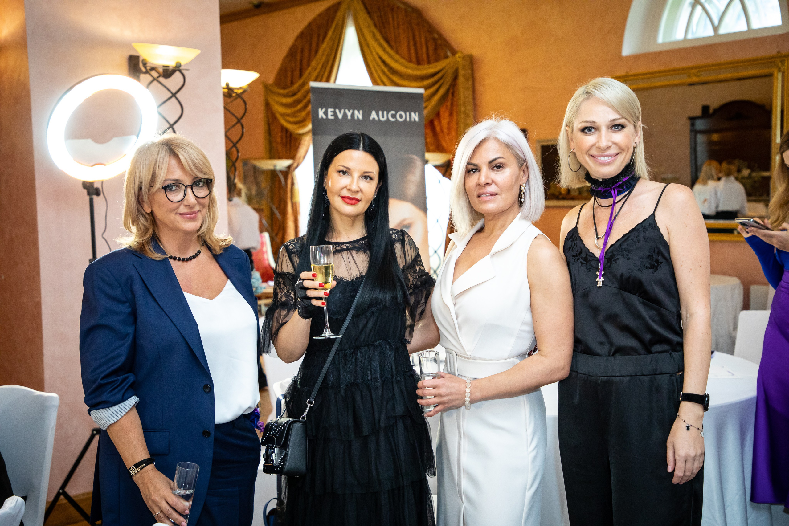 Профессиональная EVENT-съемка в Москве и Московской области. Фотостудия в Москве LUXARTPHOTO