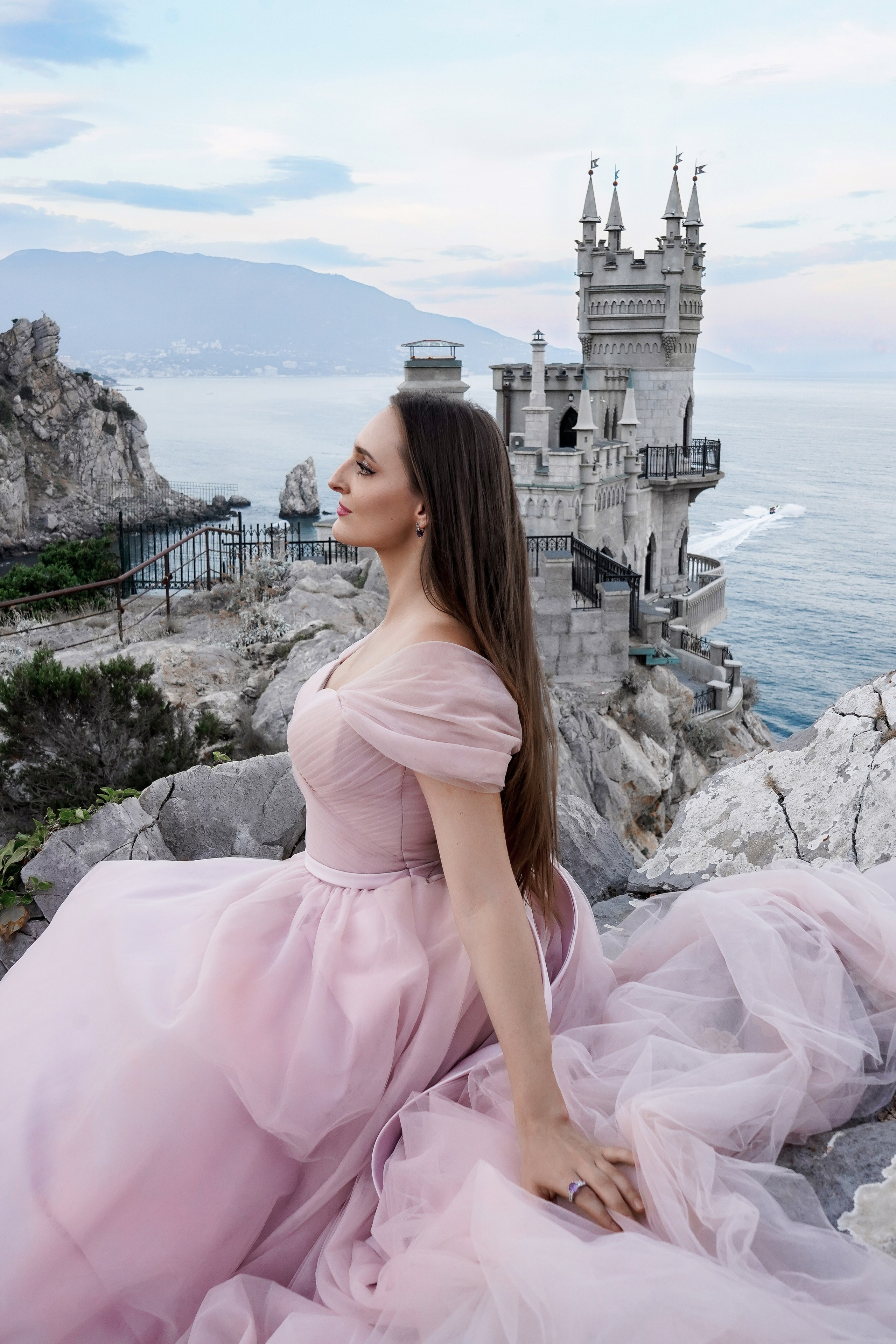 Гаспра. Ласточкино гнездо. Фотограф Ялта. Крым. Свадебный фотограф в Ростове-на-Дону. Таинство Крещения и Венчания, семейные фотосессии. Алёна Чёботова