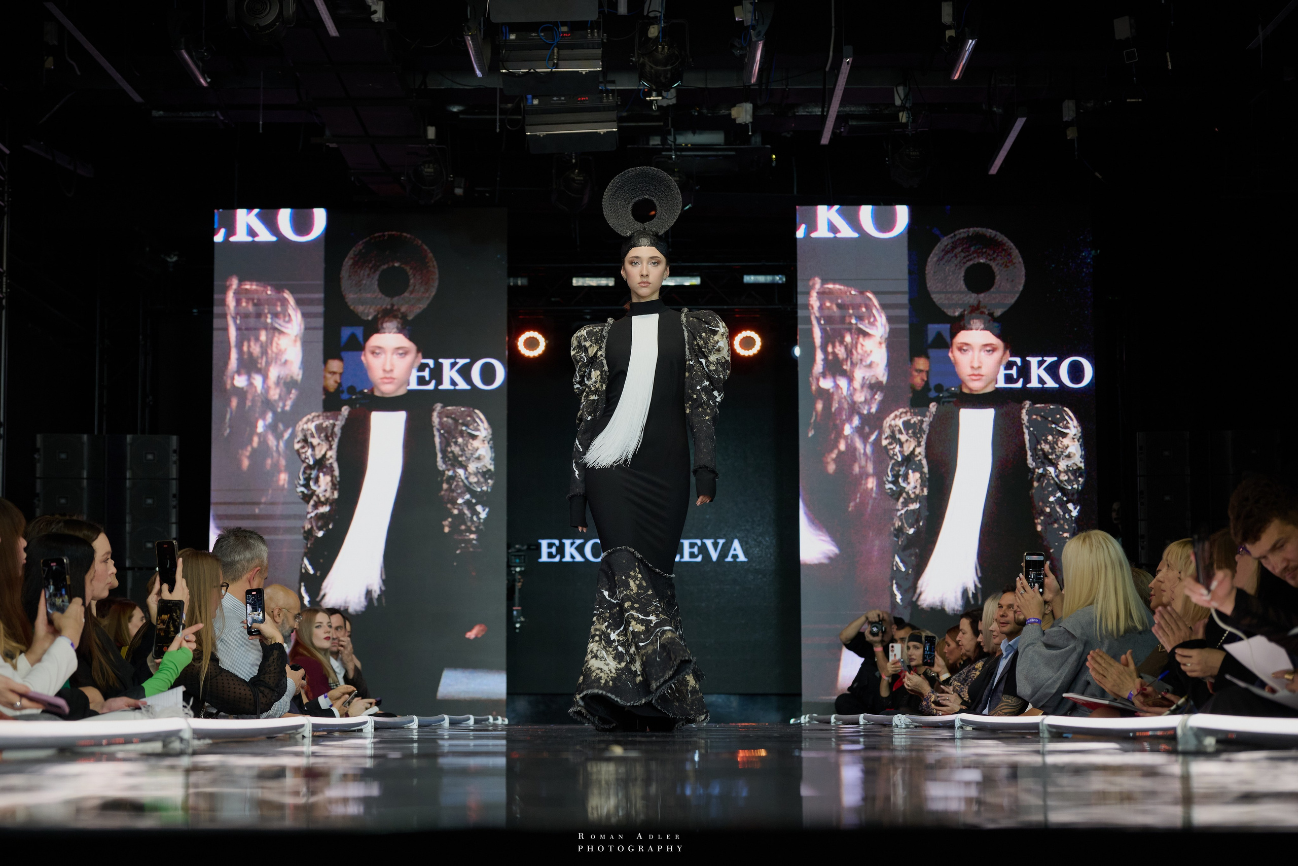 МКММ ХII сезон. Фотограф Роман Адлер