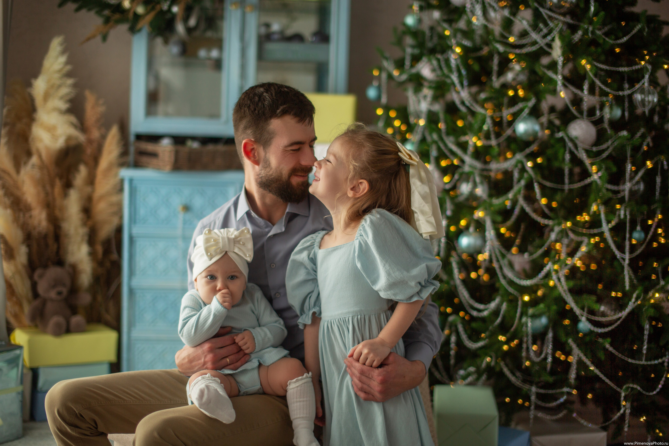 Новогодняя история: Ариана и Амелия. Семейный и детский фотограф в Петрозаводске