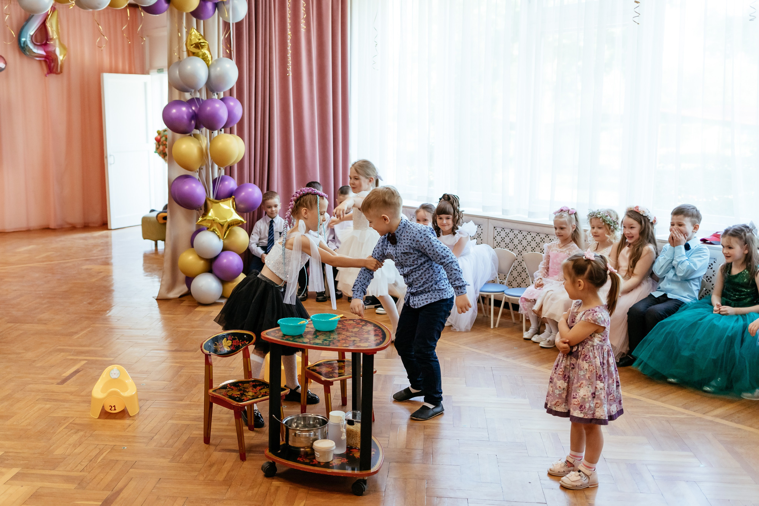 Праздник в детском саду. Семейный фотограф в Минске Приболовец Светлана