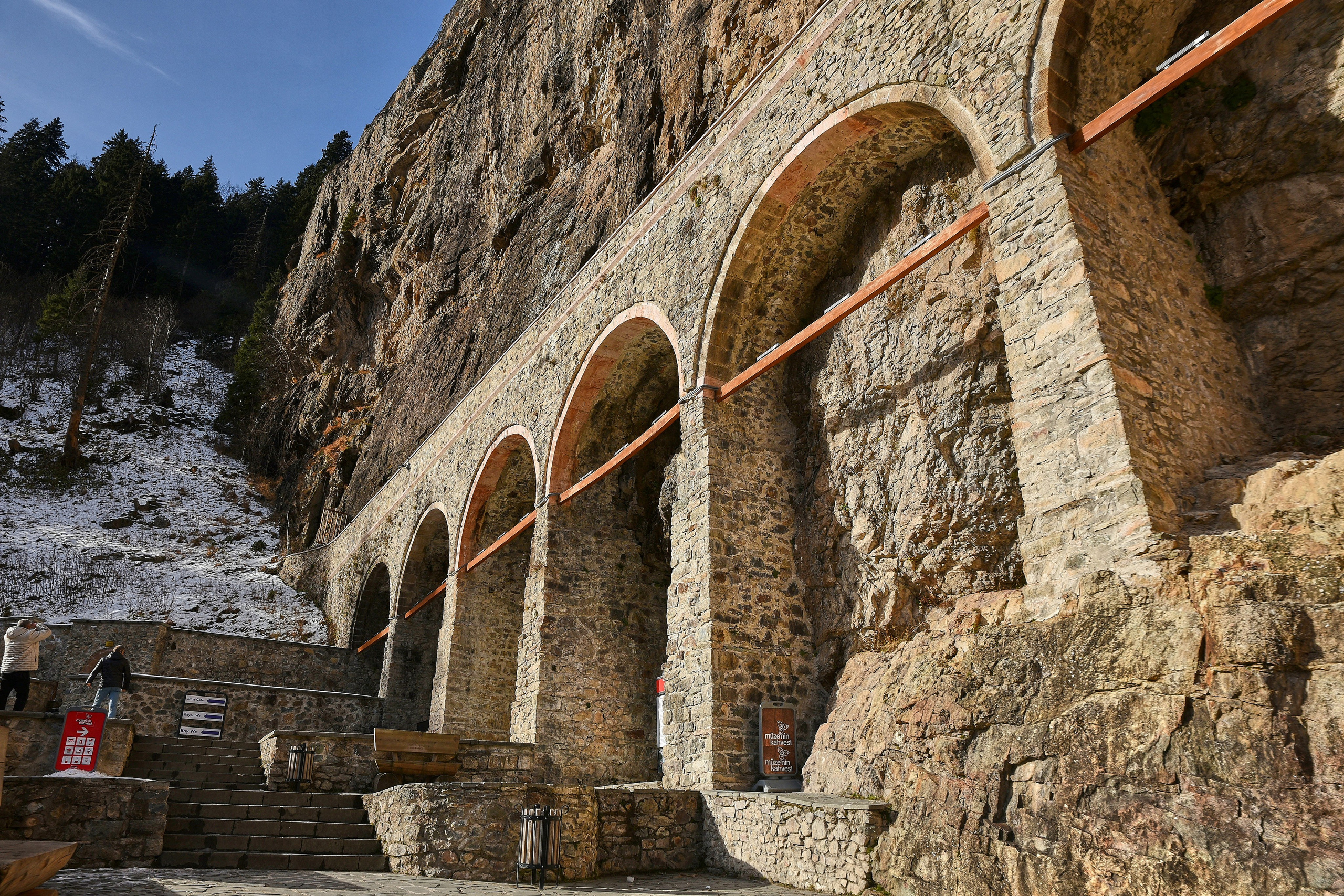 Трабзон — монастырь Сумела. Фото департамент круизного лайнера Астория Гранде