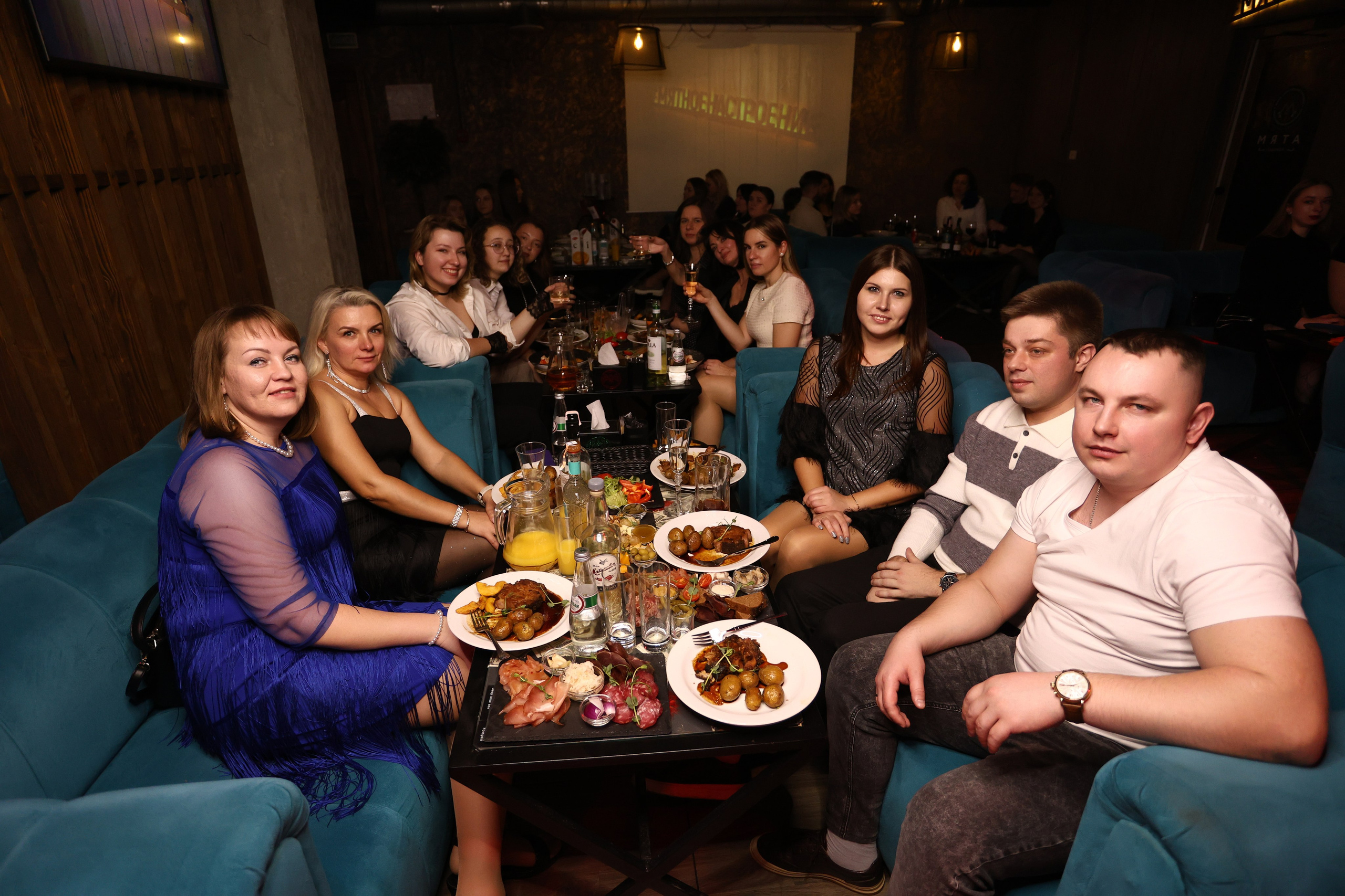 New Year 21-12-24. Мята Спортивная — Кальянная, караоке, бар в Минске