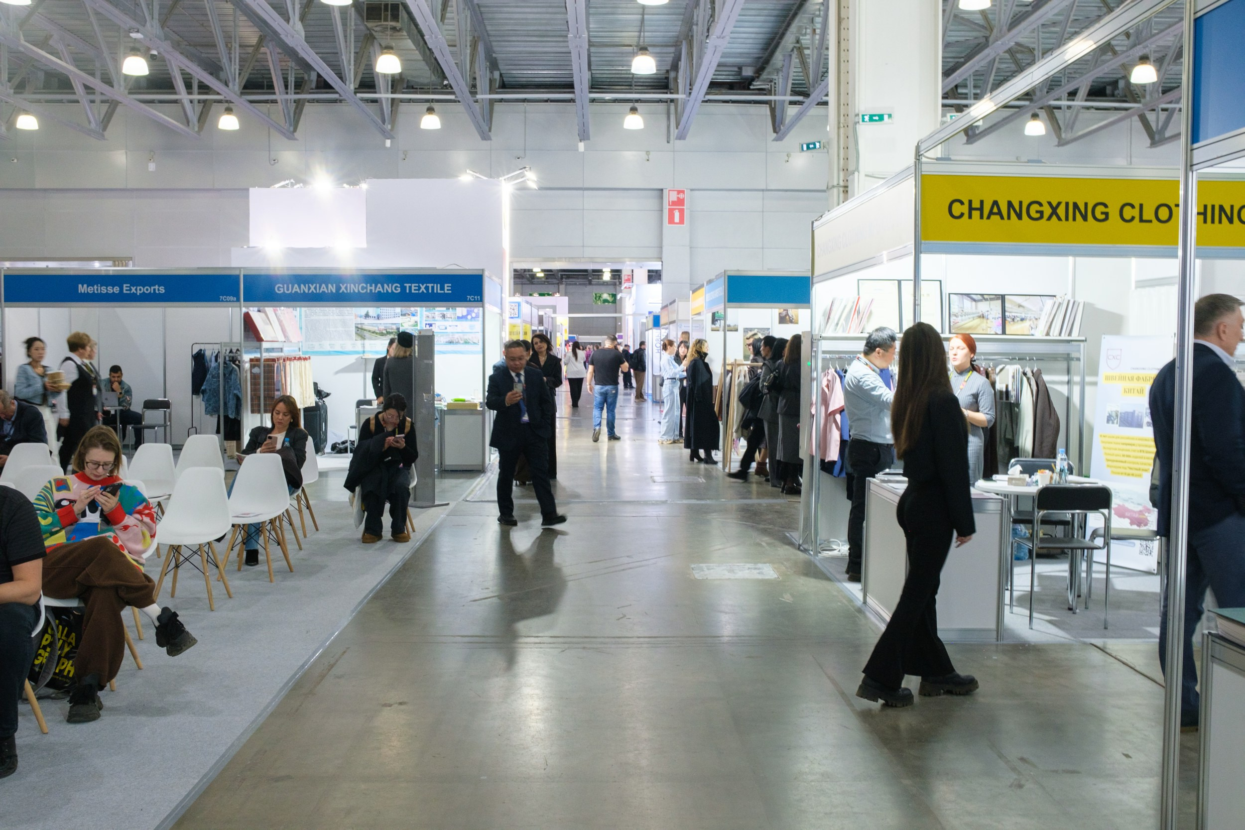 Интерткань 2026 Весна. Фёдор Карпов — профессиональный фотограф, работаю в Москве и области