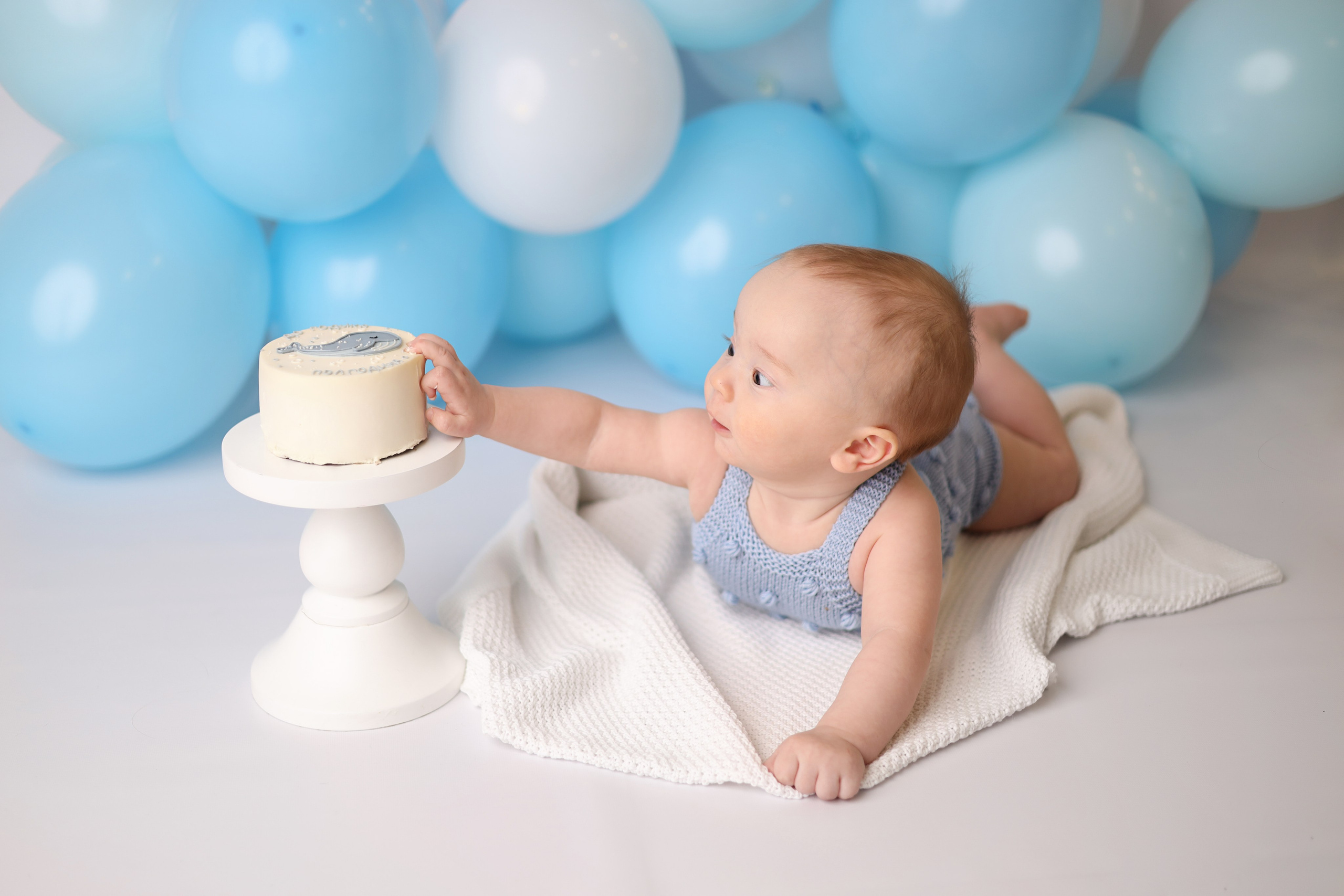 Фотосъемка малыша в 6 месяцев в Москве. Фотограф новорожденных Москва. Ньюборн фотограф Москва