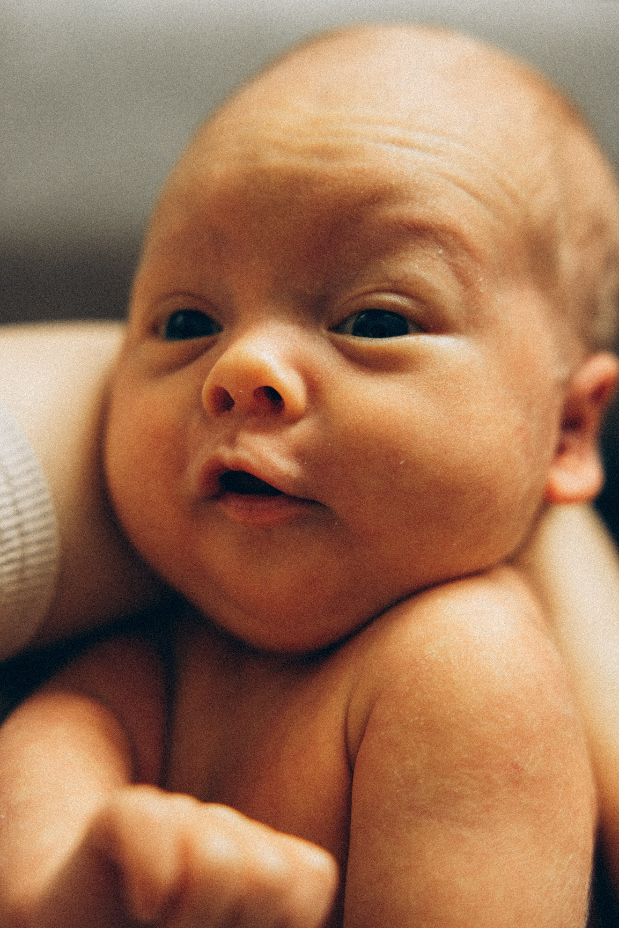 Фотосессия новорожденного дома