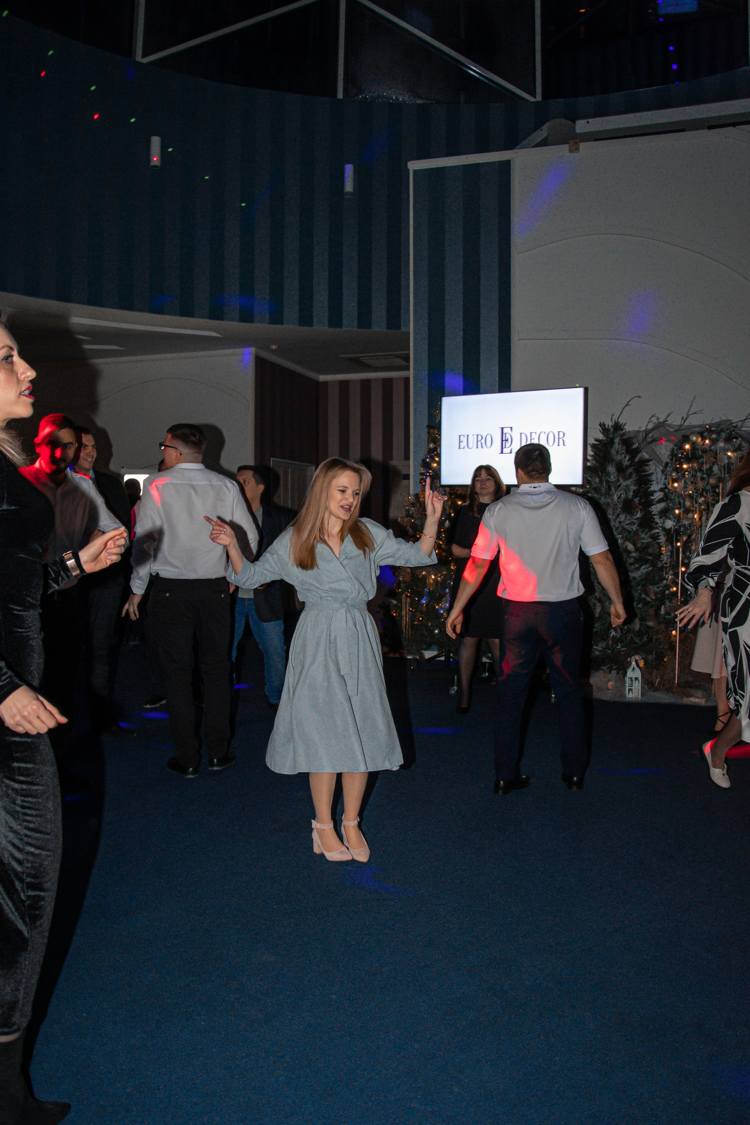 Корпоратив. Женский фотограф в Людиново и Киров