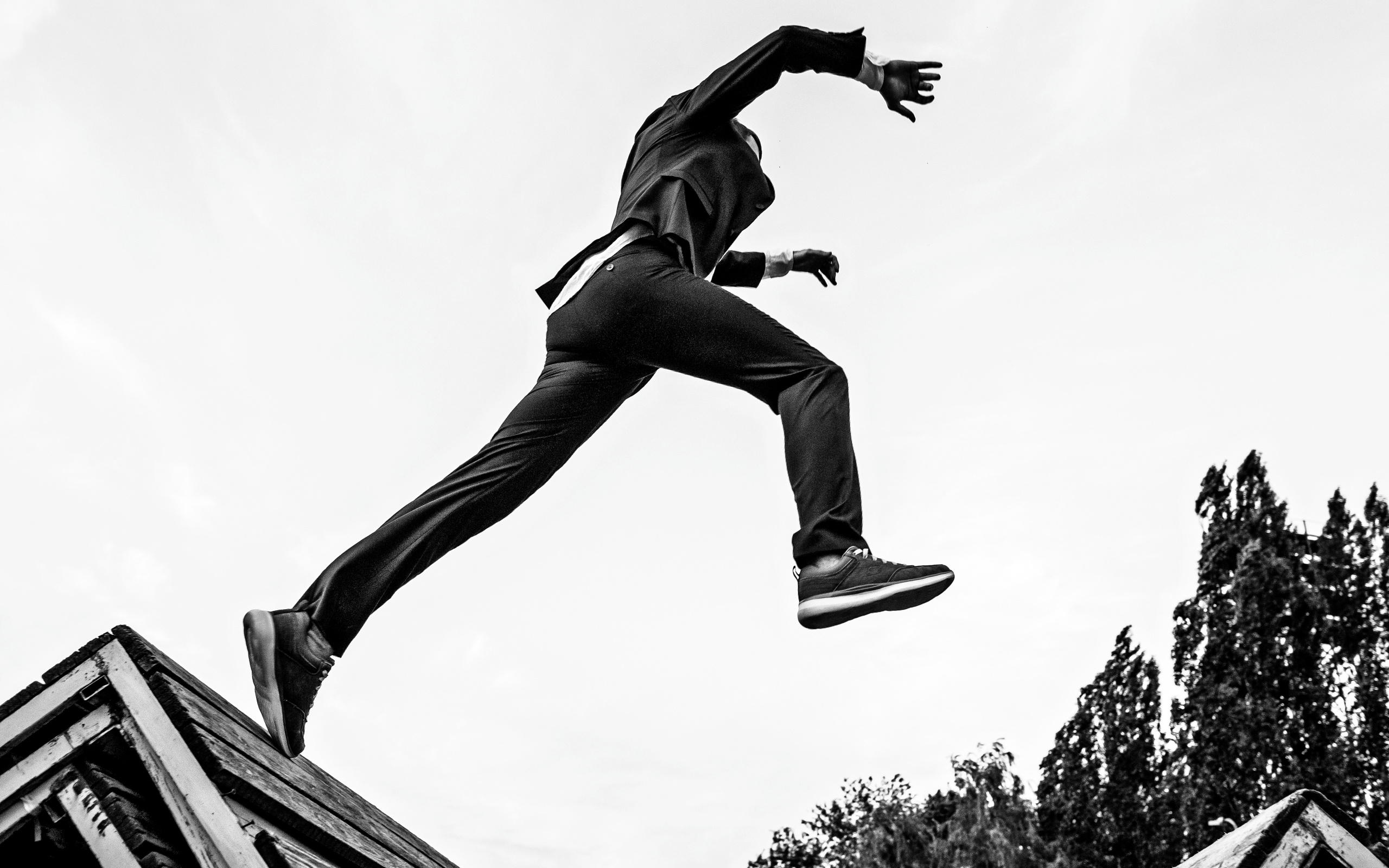 Алексей. Спасибо за проявленный интерес к моему творчеству! Меня зовут Россохат