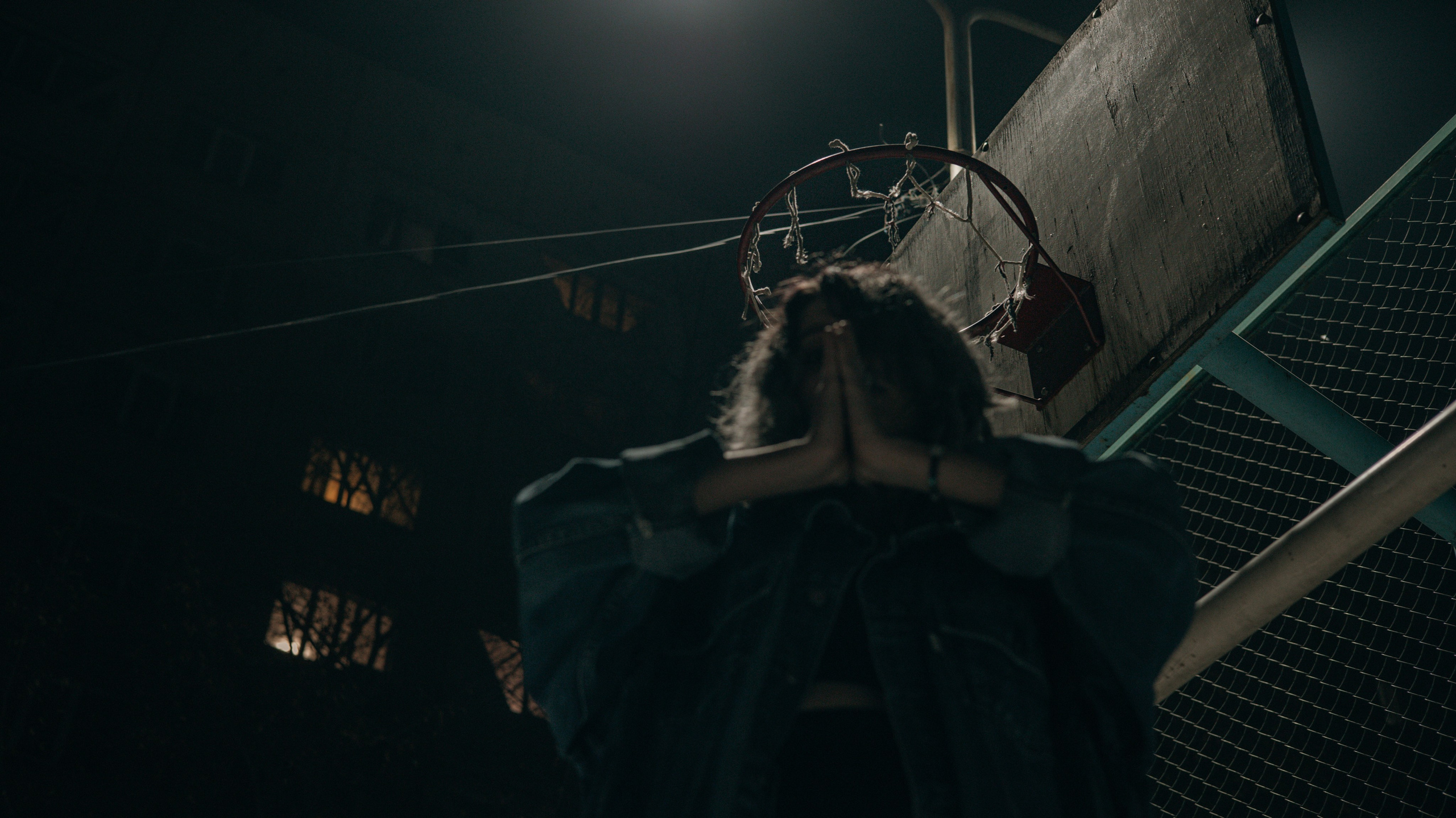 Визуальный образ в стиле 2k17 — съёмка с акцентом на настроение