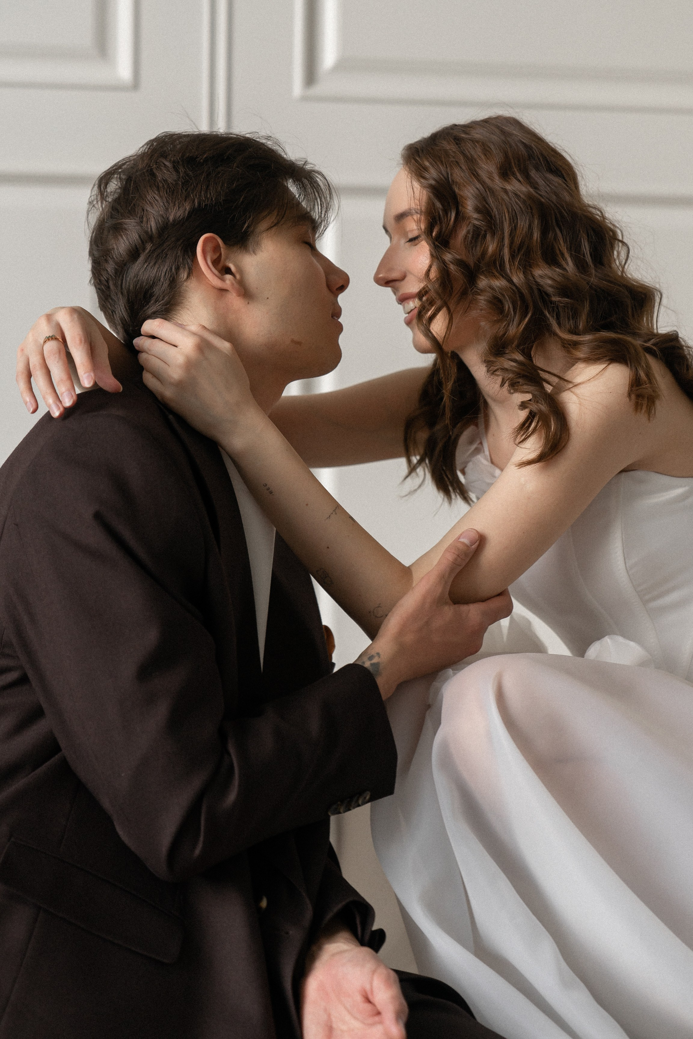 Мария & Никита. Свадебная история в студии. Эстетичная фото- и видеосъёмка Ирина Арсентьева. Челябинск и весь мир