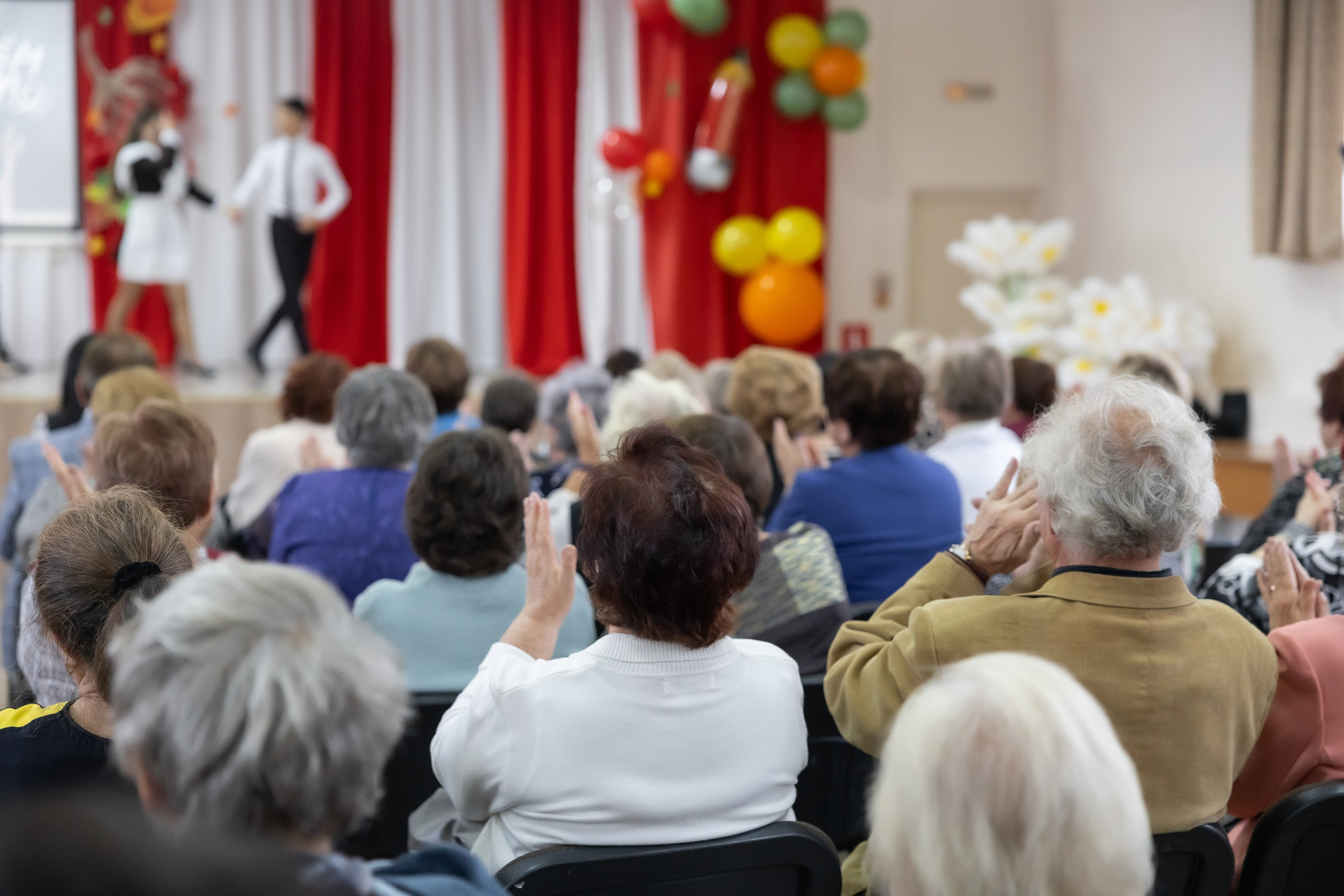День учителя. Школа 31. Октябрь 2024. Свадебный и Семейный фотограф г. Ижевск Гульназ Солдатова. Гульназ фото