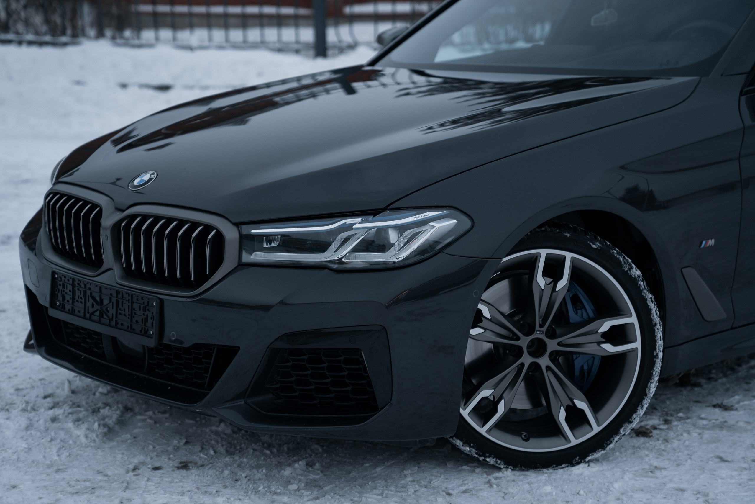 BMW M550i XDrive. Идеальные портреты для соцсетей — Фотограф Ленар