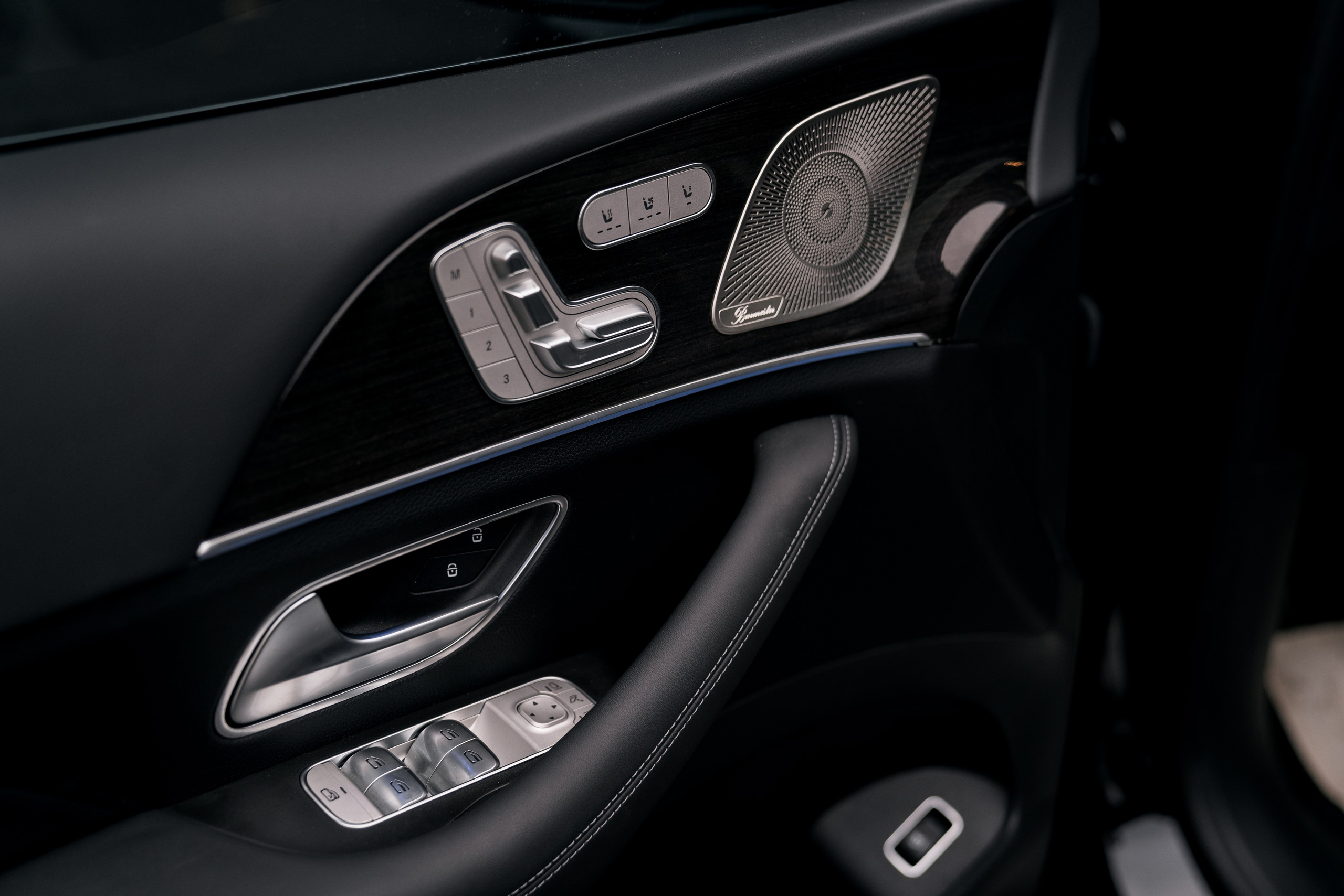 Mercedes-Benz GLE 400D. Идеальные портреты для соцсетей — Фотограф Ленар