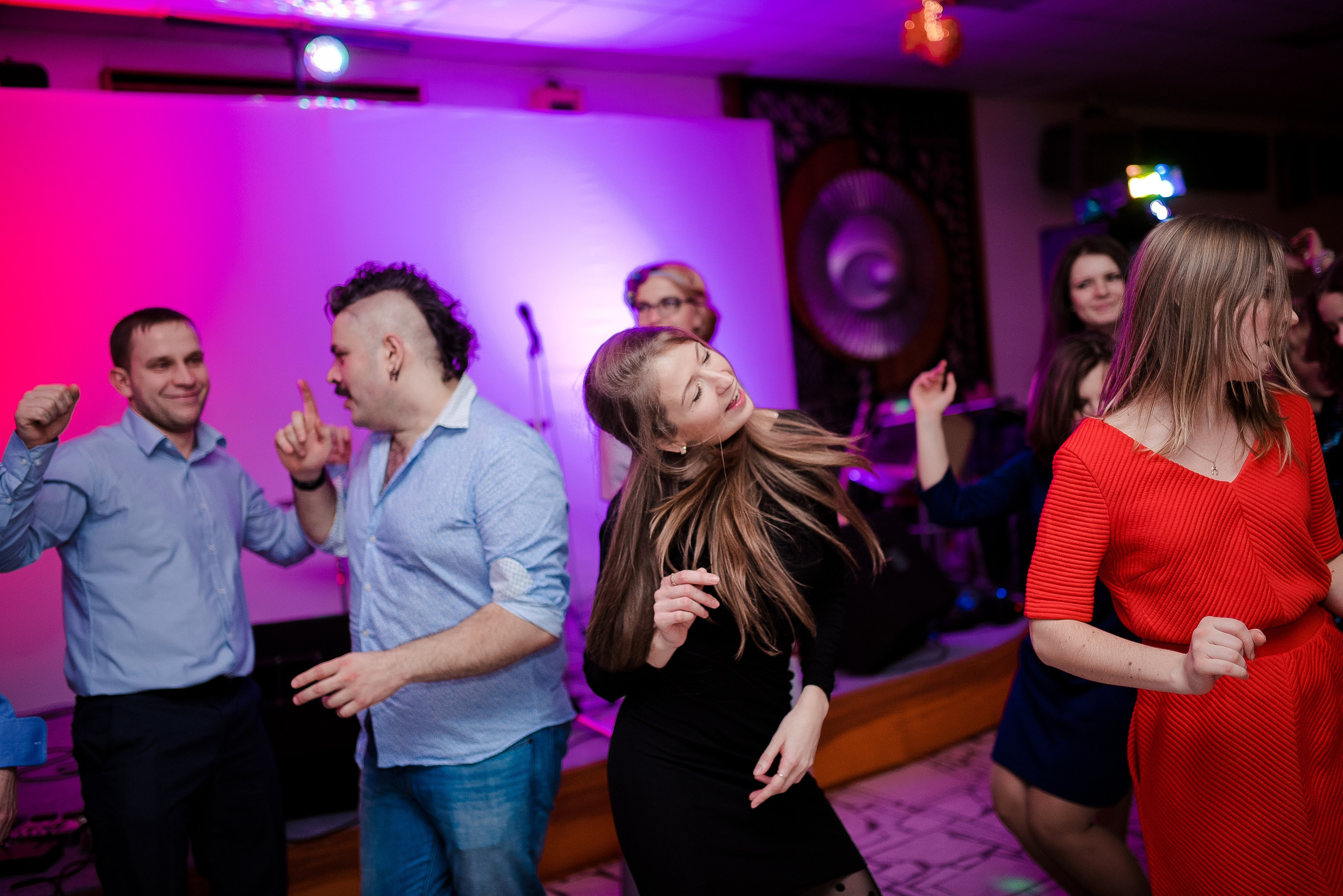 Миландер. Выпускные альбомы в Зеленограде и Москве